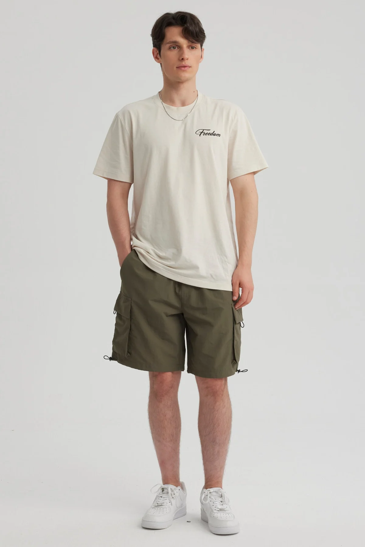 Bermuda Hombre Cargo Técnico Verde Militar - Image 4