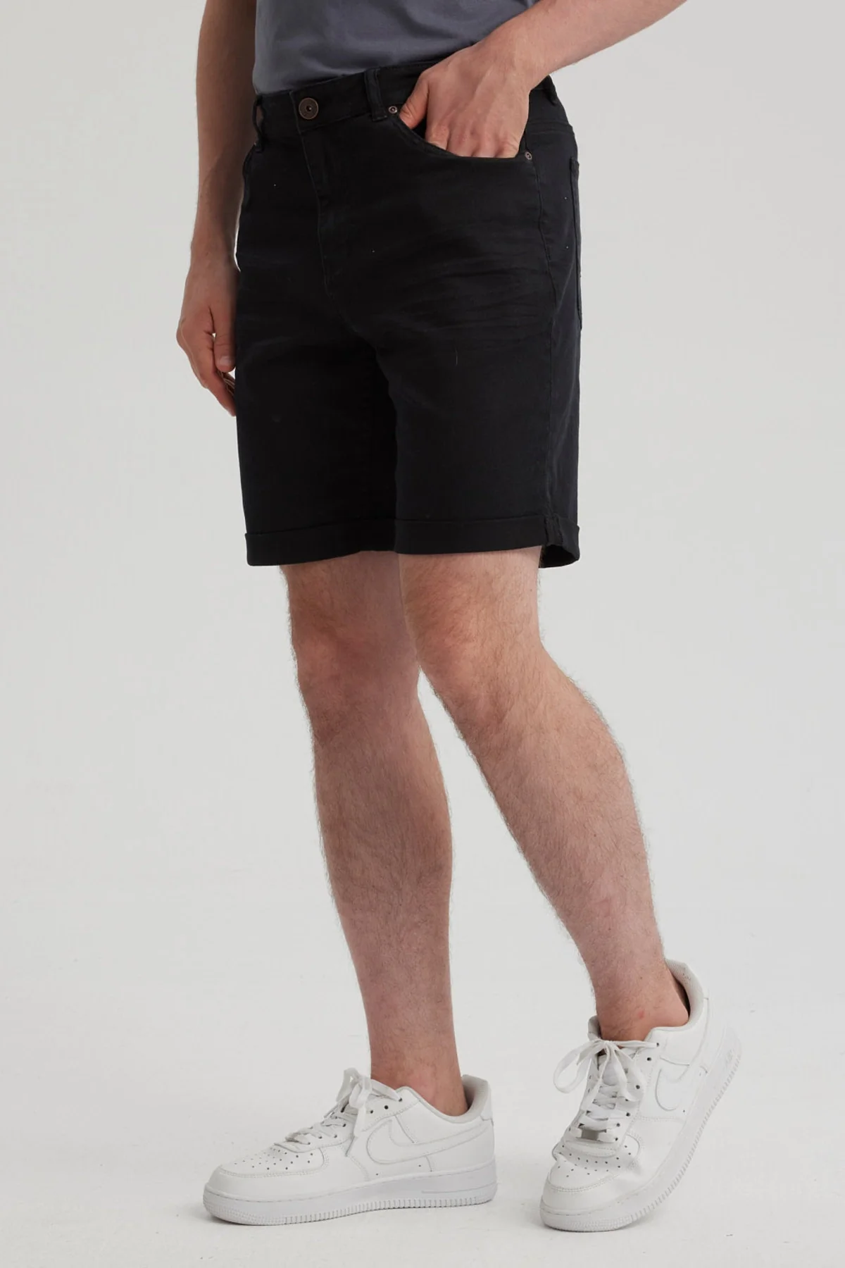 Bermuda Hombre Color Negro - Image 2