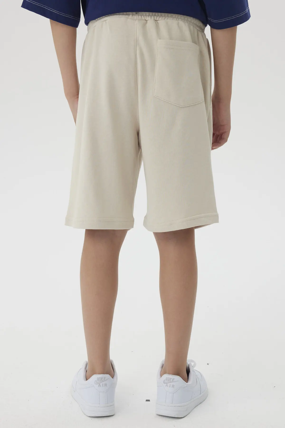 Bermuda Niño Print 3D Beige - Image 3