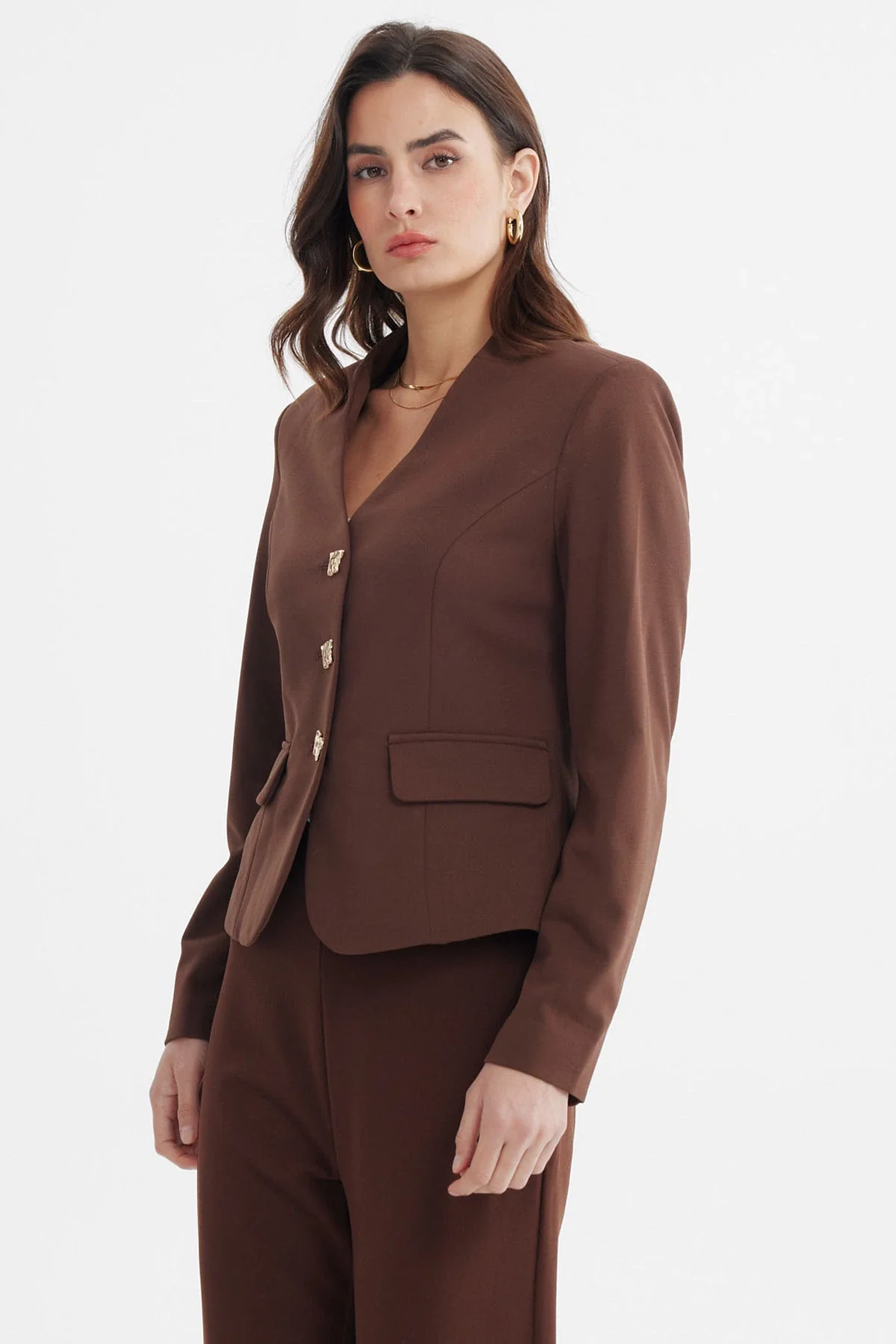 Blazer Mujer Abotonado Con Bolsillo Chocolate - Image 2