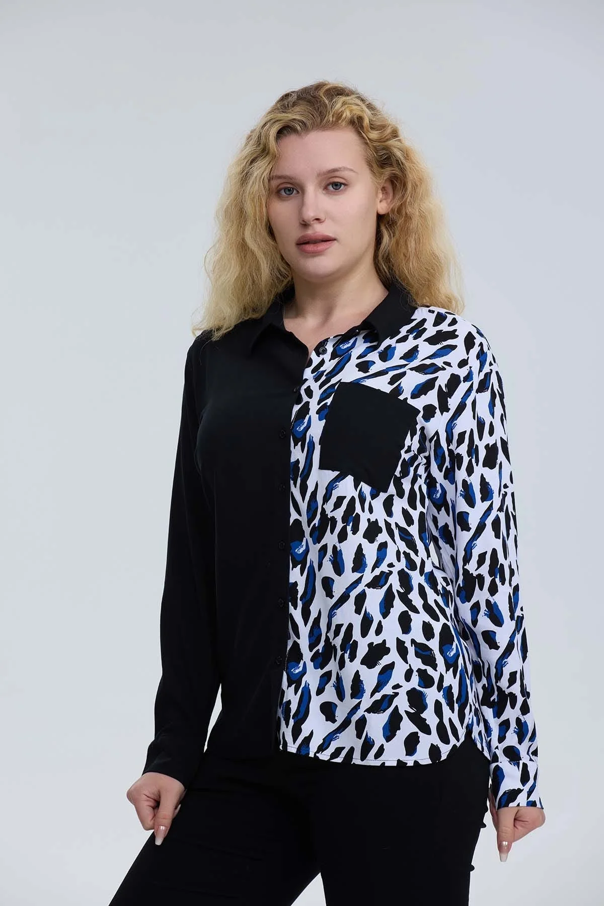 Blusa Mujer Abotónada Negro - Image 2