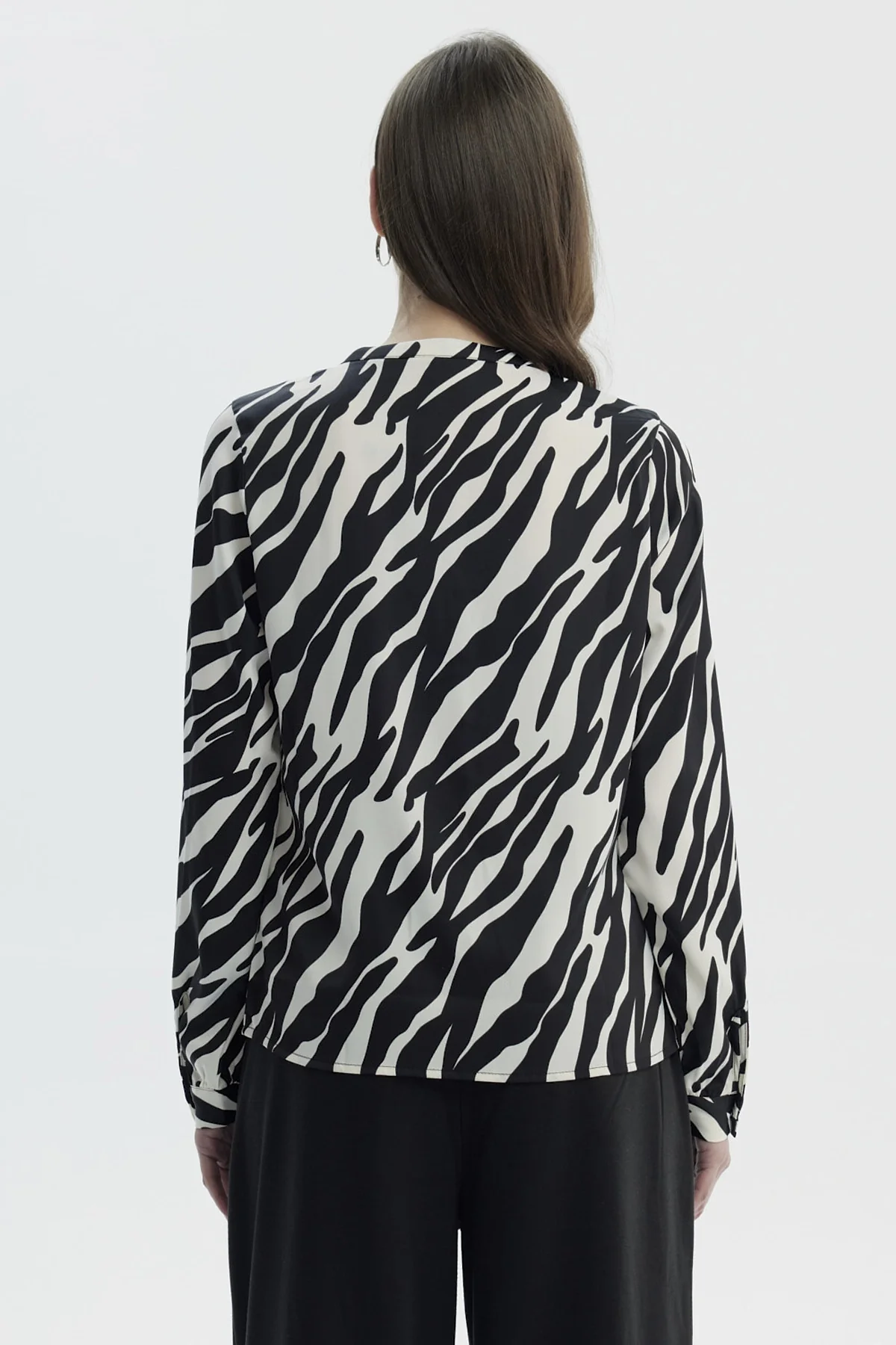 Blusa Mujer Cuello Mao Con Cordones Crudo - Image 3