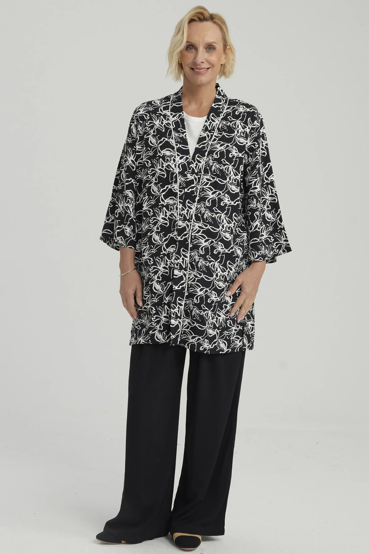 Blusa Mujer Roll Up Negro / Blanco - Image 4