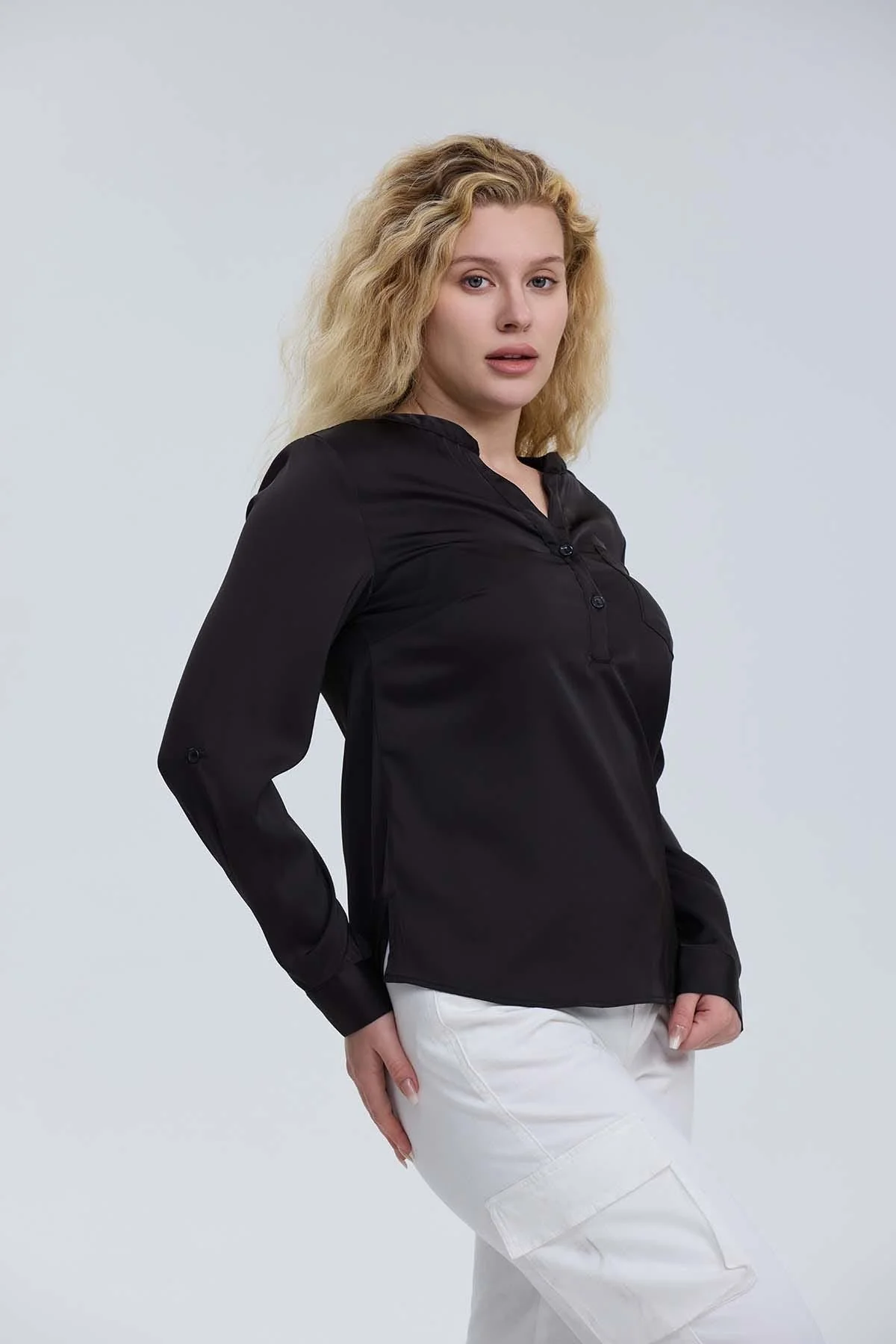 Blusa Mujer Satín Negro - Image 2