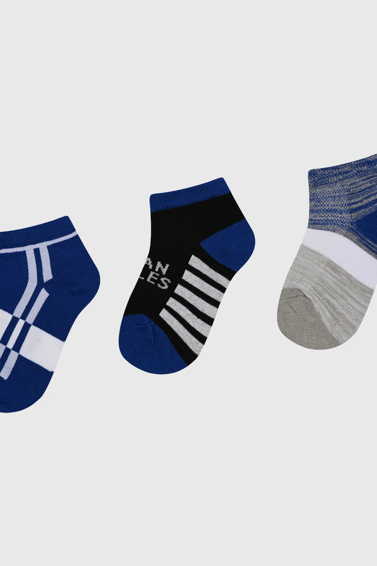 Calceta Deportiva Niño Tripack Negro - Image 2