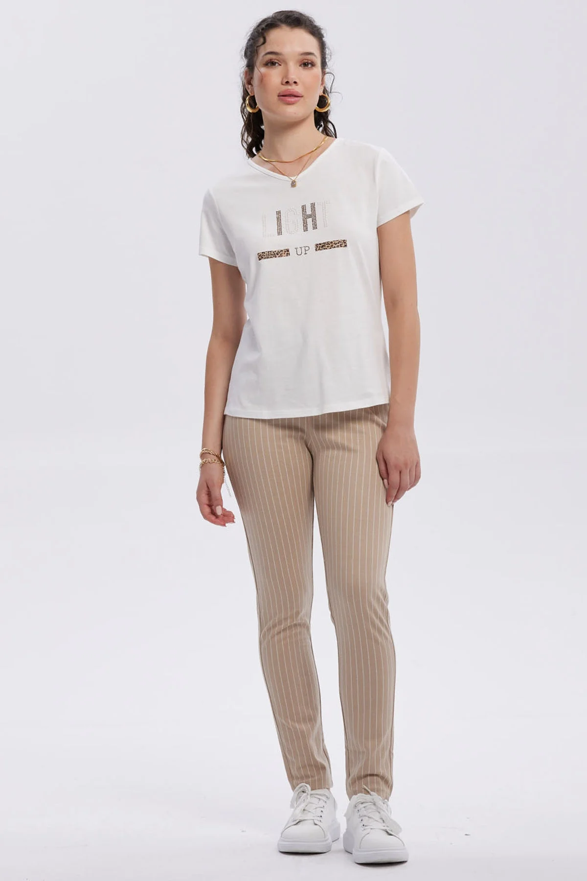 Calza Mujer Lineas Cierre Delantero Beige - Image 4