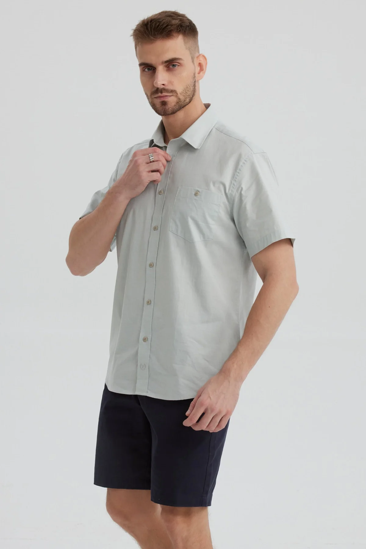 Camisa Hombre Con Bolsillo Verde Claro - Image 2