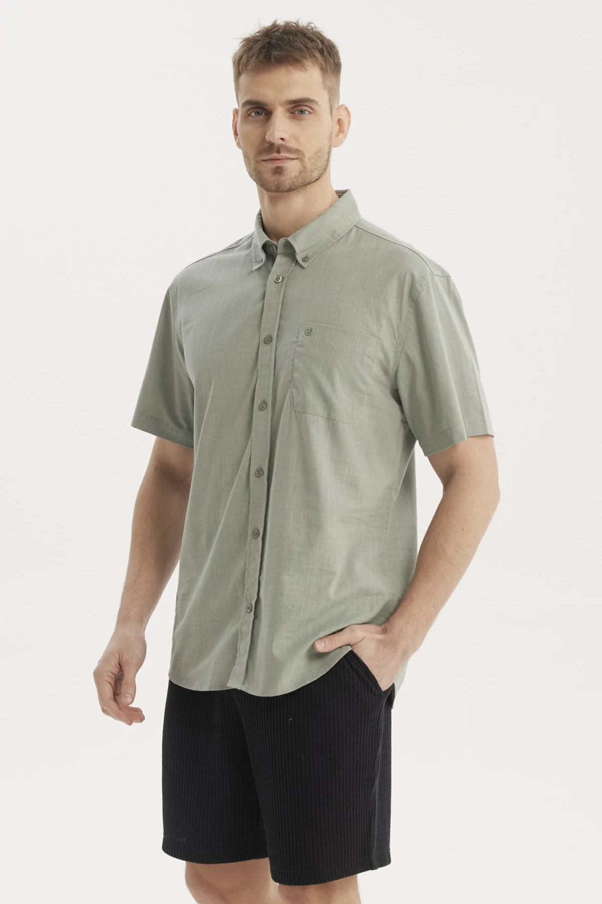 Camisa Hombre Cuello Camisero Verde Claro - Image 2