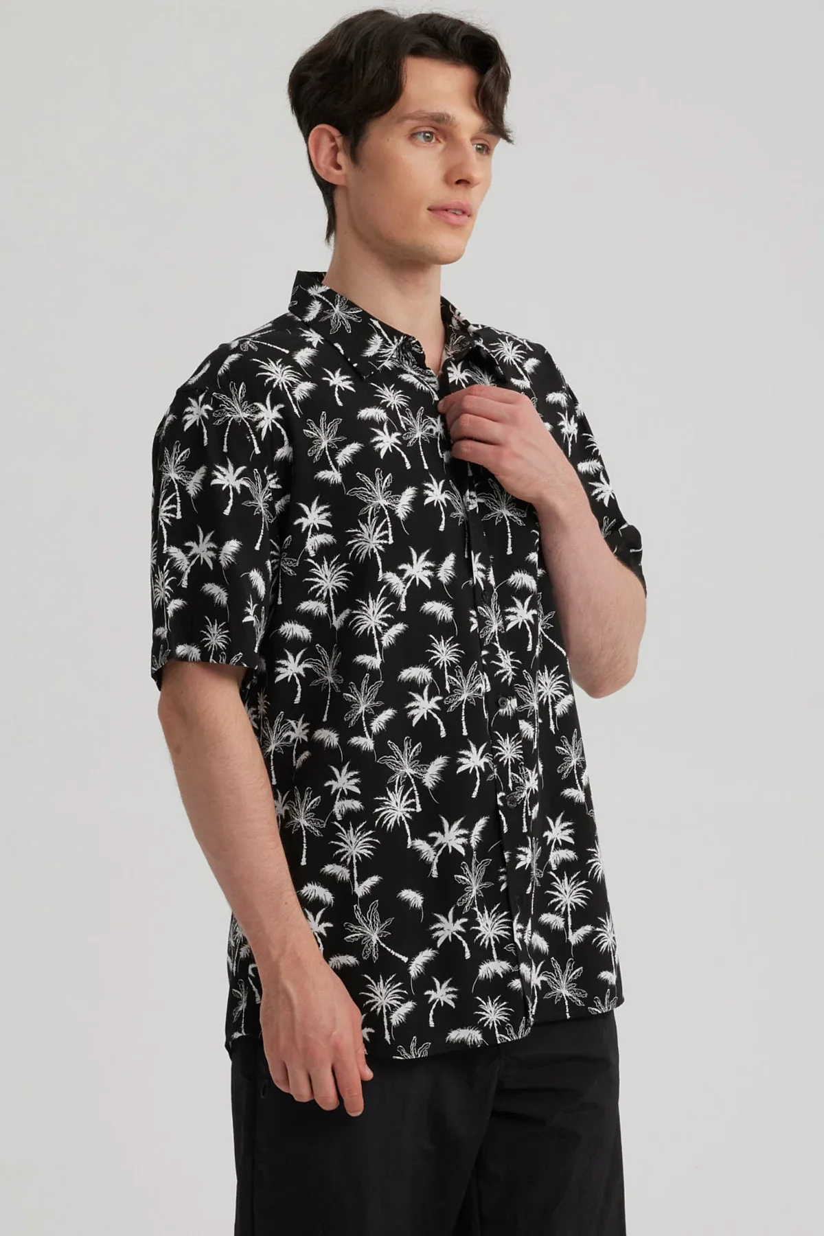 Camisa Hombre Full Print Negro - Image 2