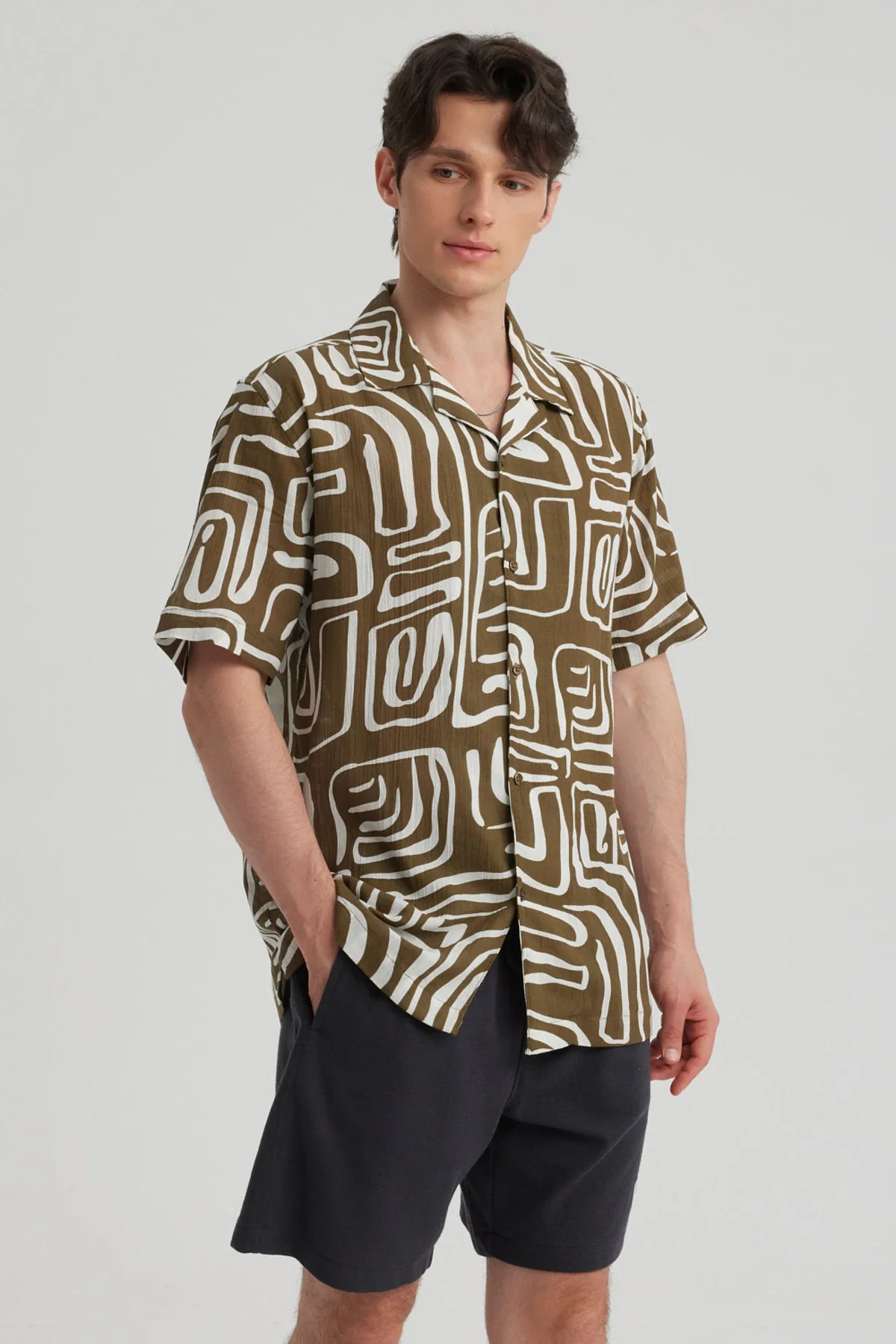 Camisa Hombre Textura Chocolate - Image 2