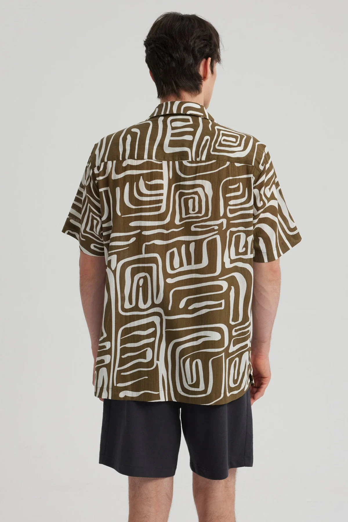 Camisa Hombre Textura Chocolate - Image 3