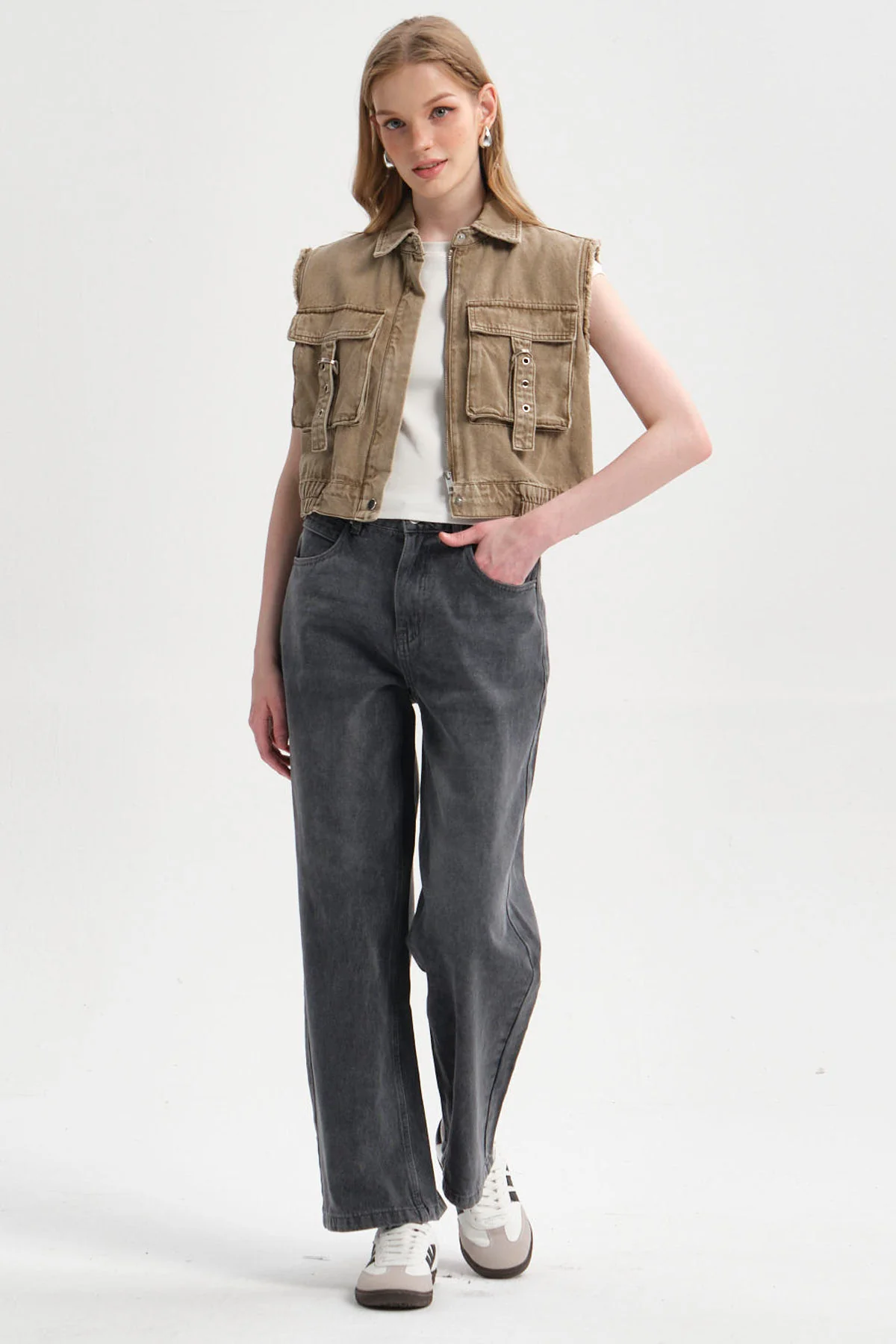 Chaqueta Mujer Cargo Caqui - Image 4