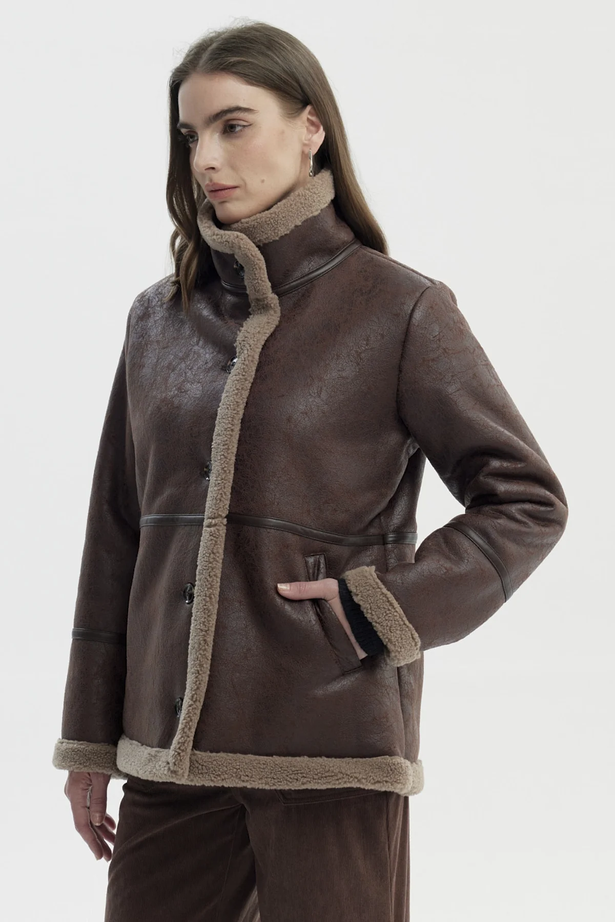Chaqueta Mujer Oversize Cuello Camisero Café - Image 2