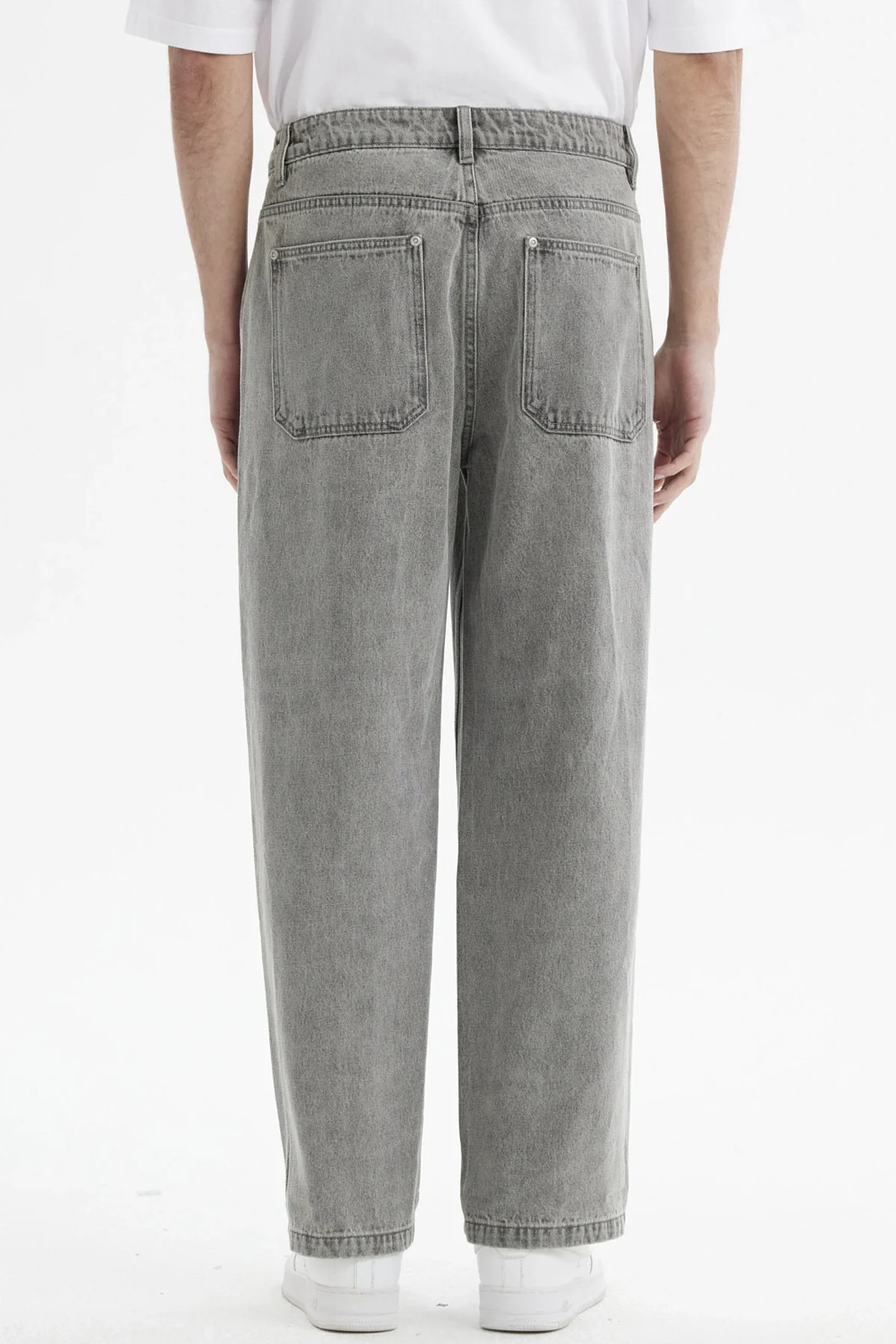 Jeans Hombre Baggy Linea Gris Claro - Image 3