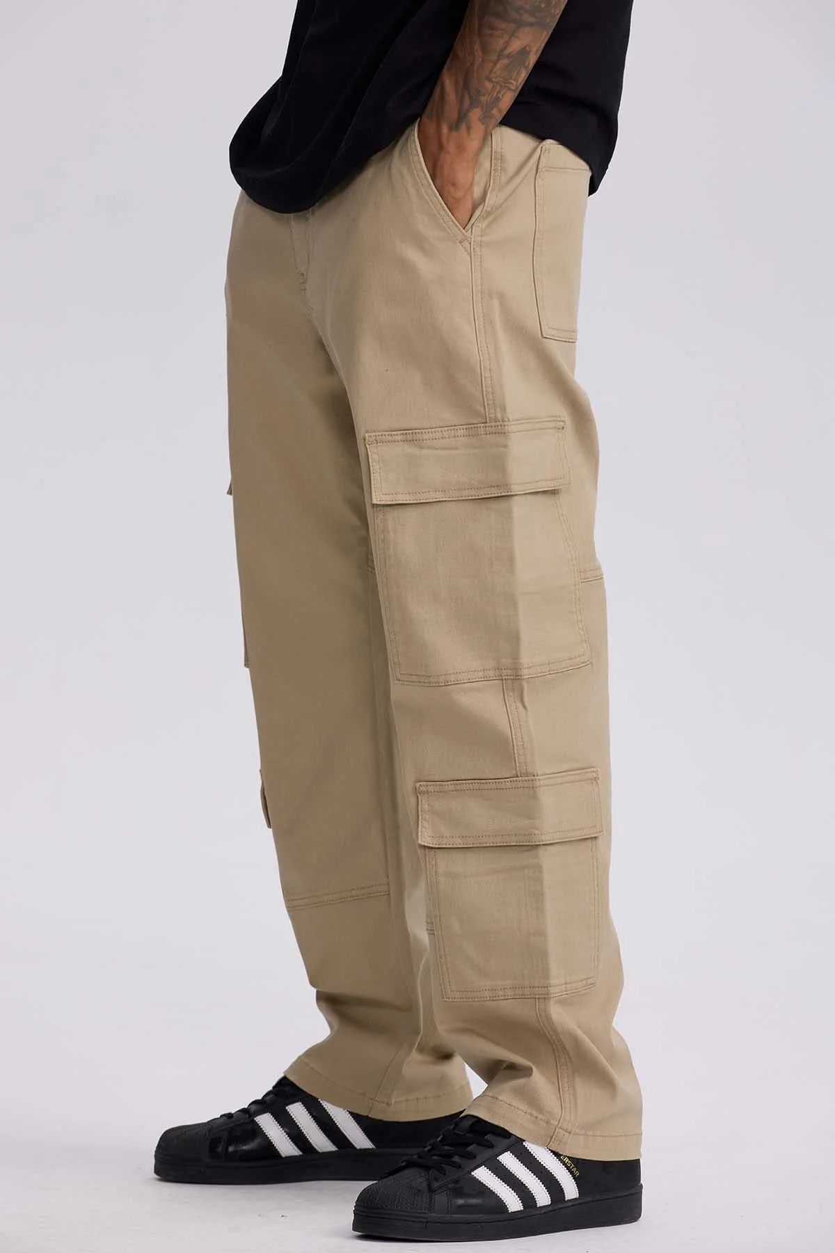 Jeans Hombre Doble Cargo Color Arena - Image 2