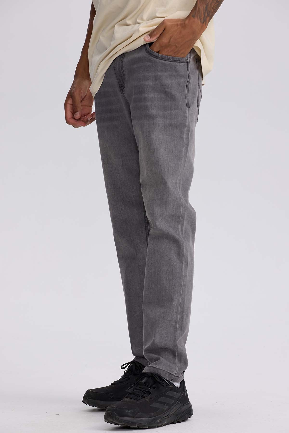 Jeans Hombre Slim 701 Gris - Image 2