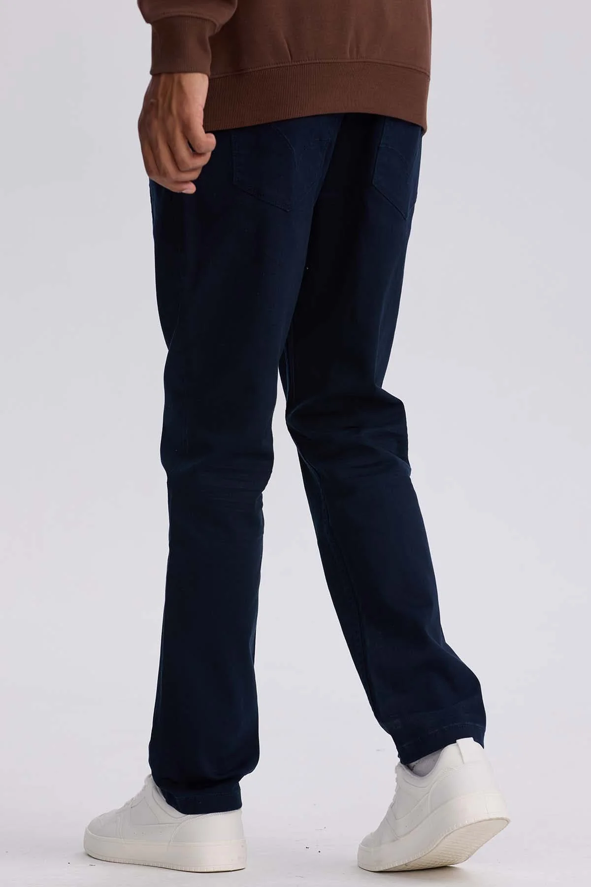 Jeans Hombre Slim Color Azul Marino - Image 3