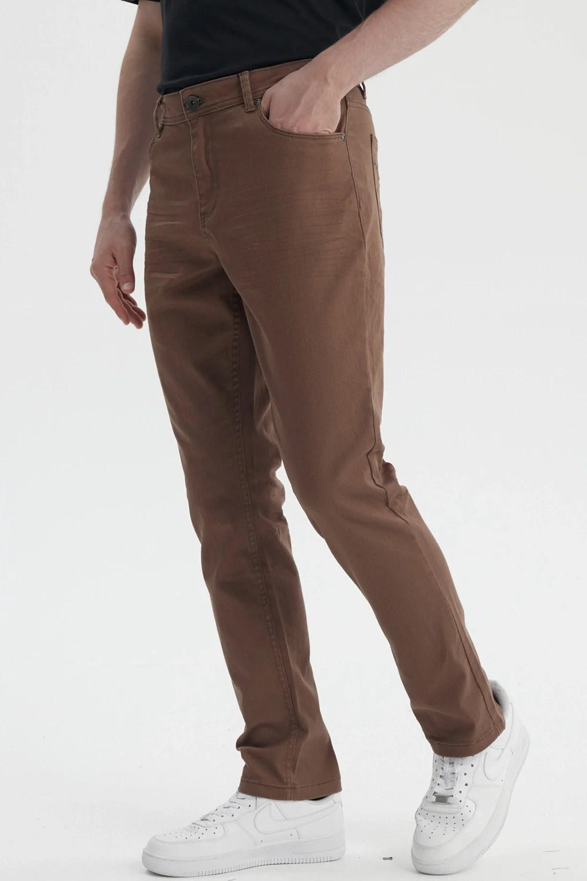 Jeans Hombre Slim Color Café - Image 2
