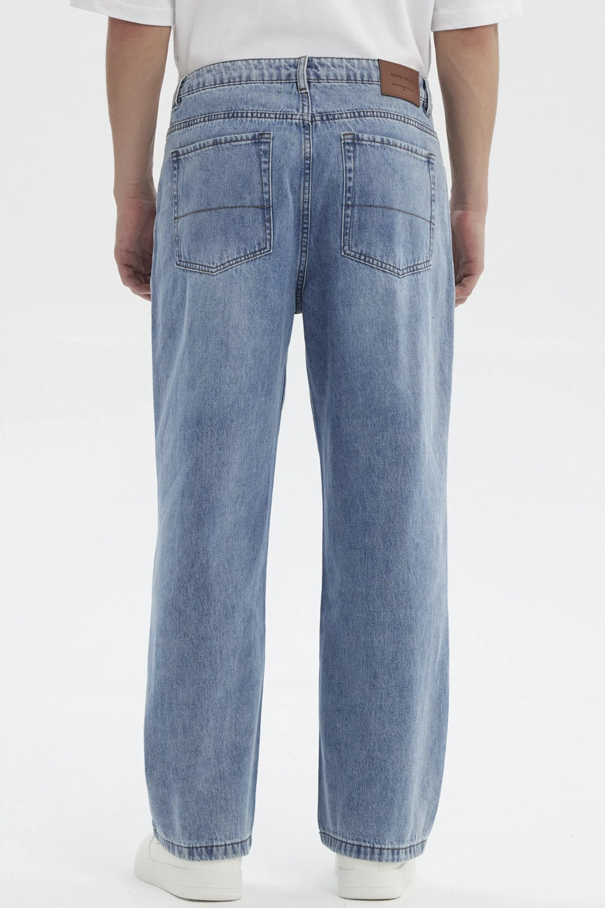 Jeans Hombre Straight Azul Claro - Image 3