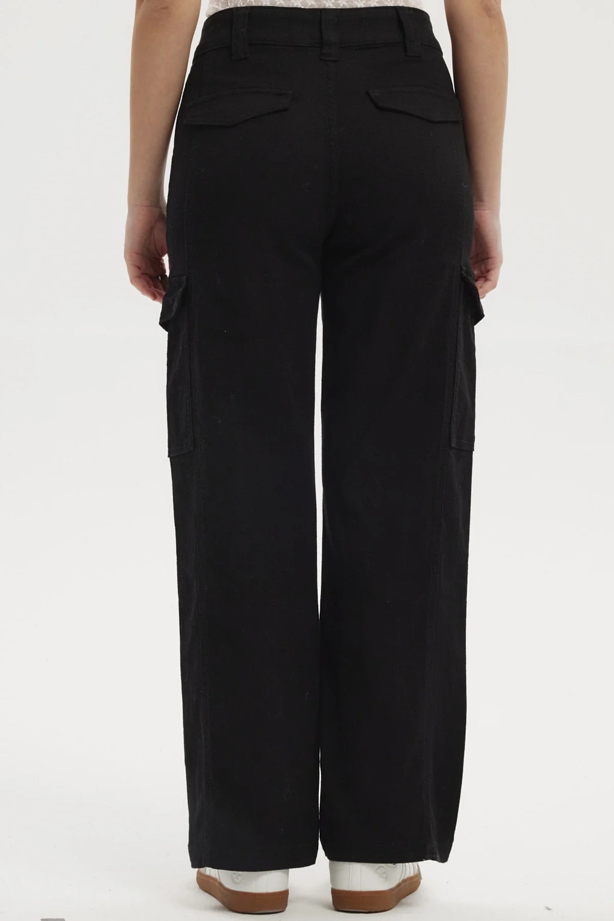 Jeans Mujer Calce Recto Color Negro - Image 3