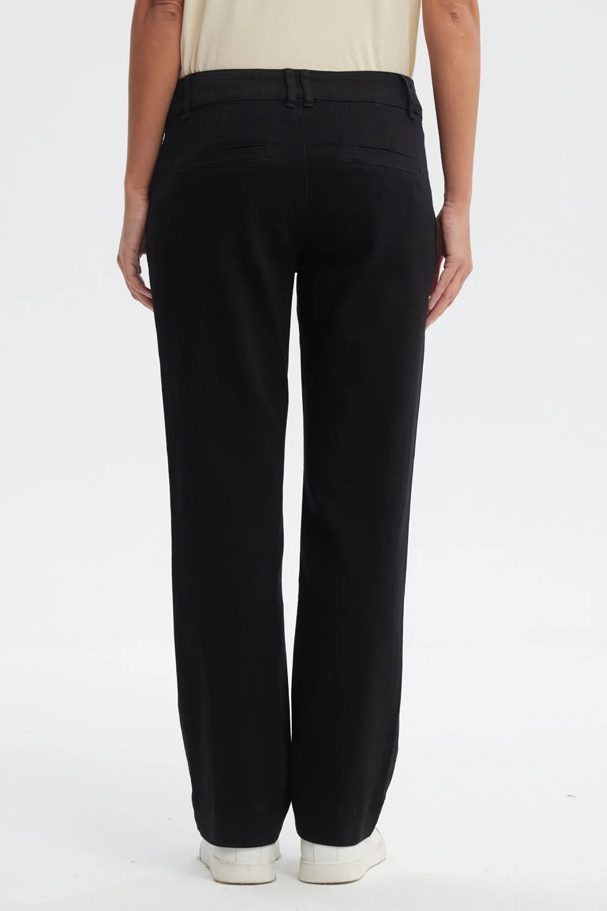 Jeans Mujer Calce Recto Tiro Alto Negro - Image 3