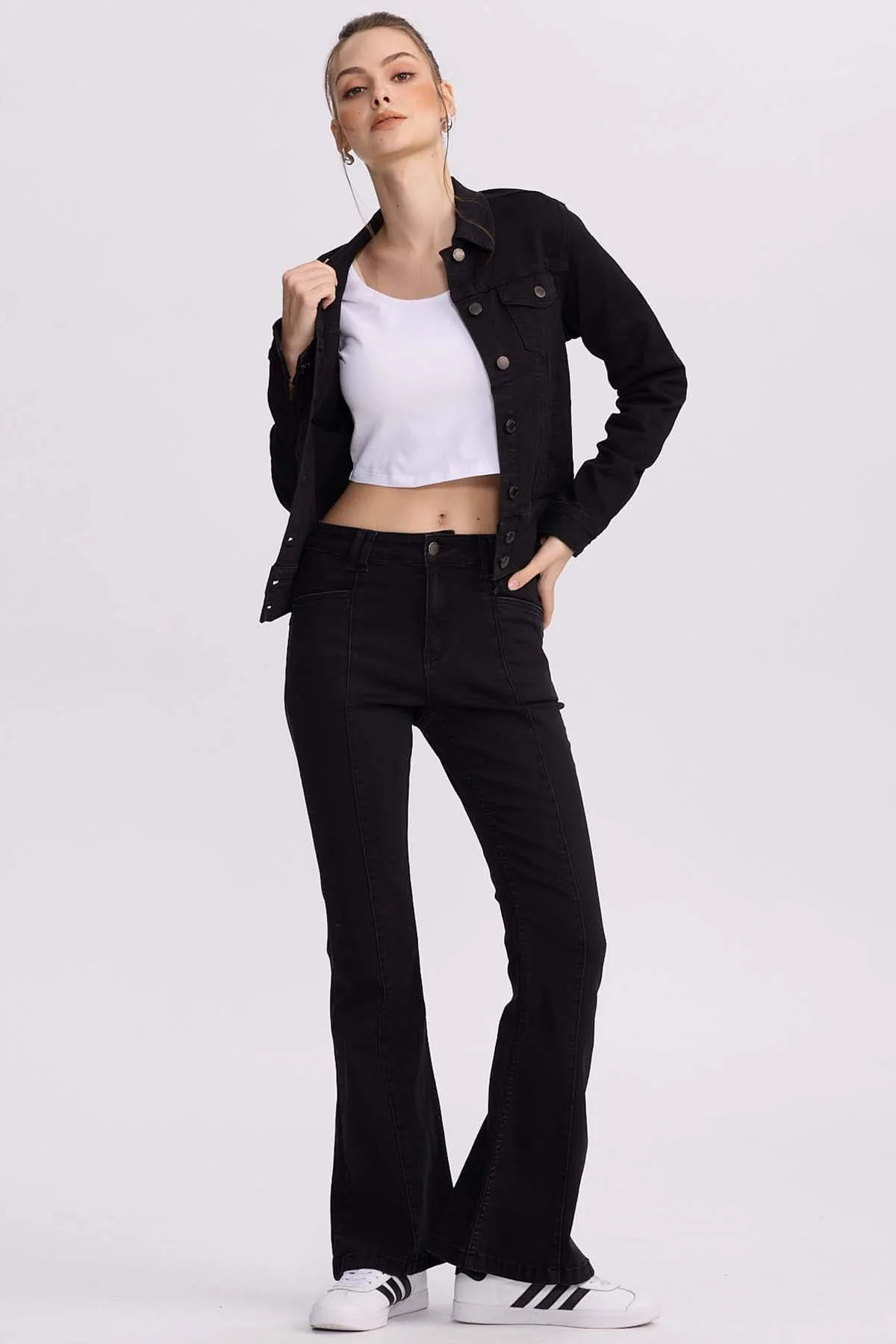 Jeans Mujer Flare Linea Negro - Image 4