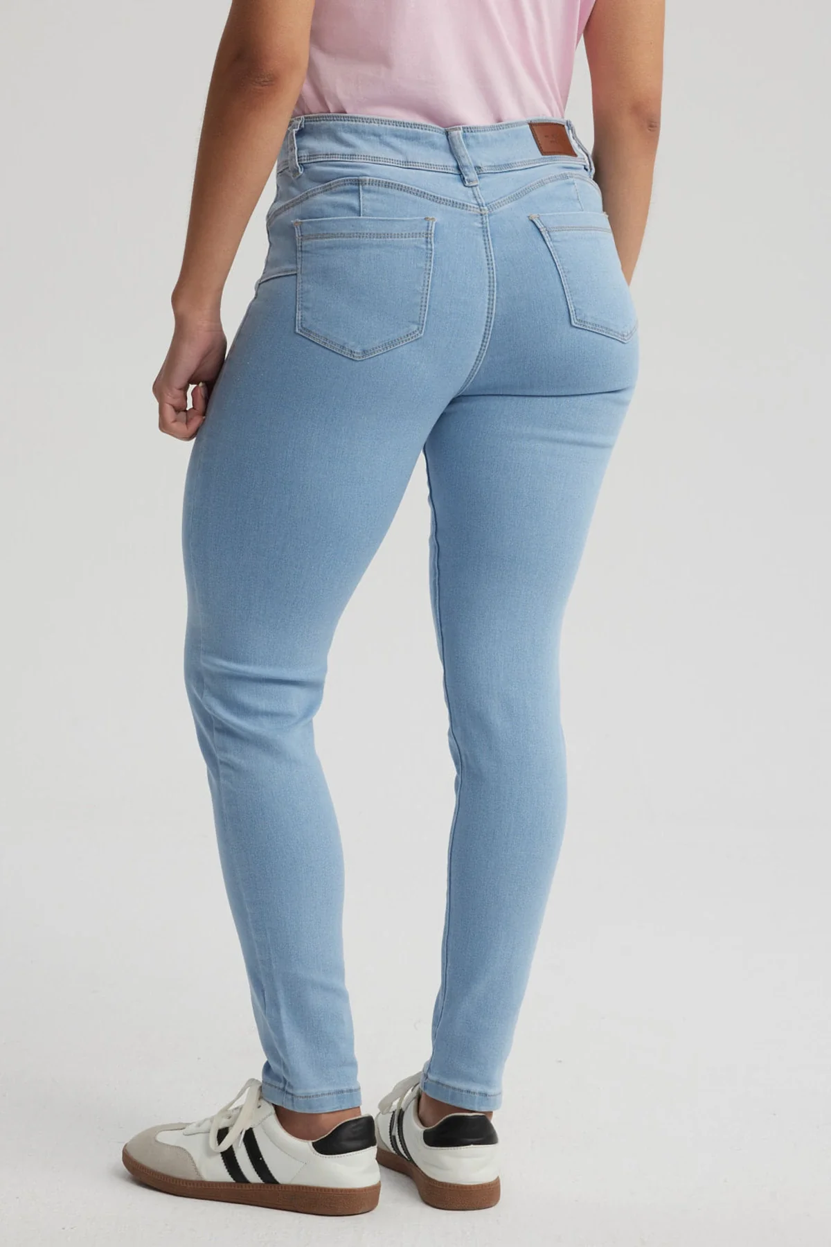 Jeans Mujer Push Up Jeny Celeste - Image 3