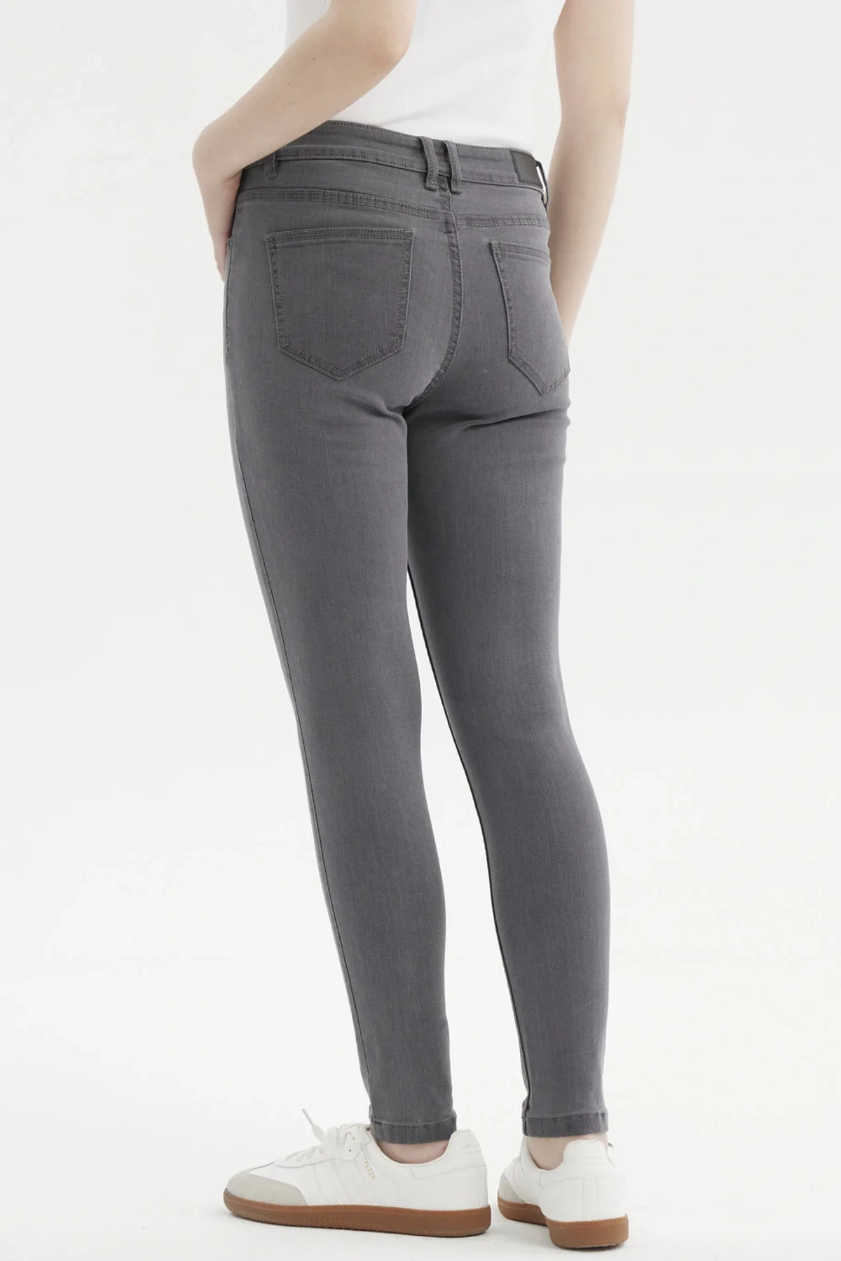 Jeans Mujer Super Skinny Estela Gris - Image 3