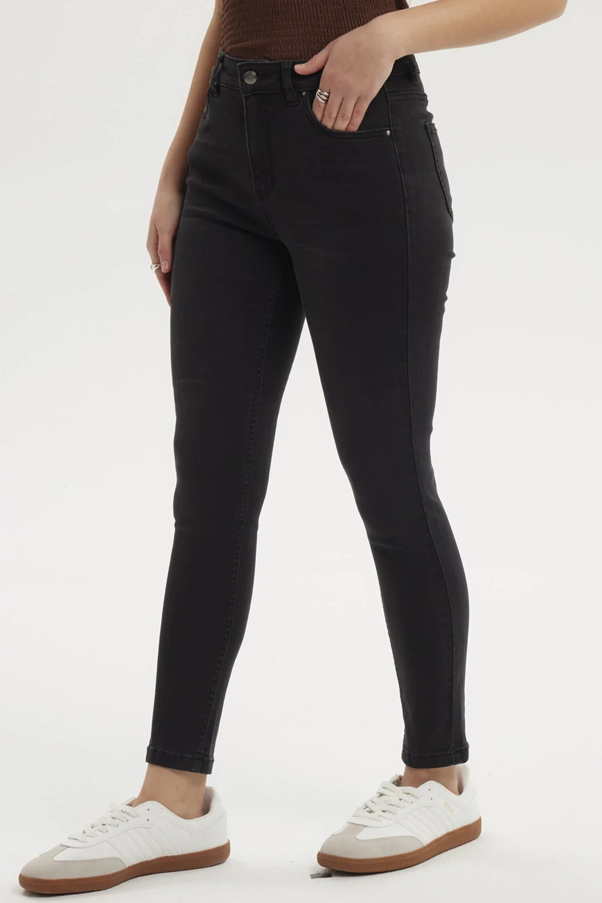 Jeans Mujer Super Skinny Estela Negro - Image 3