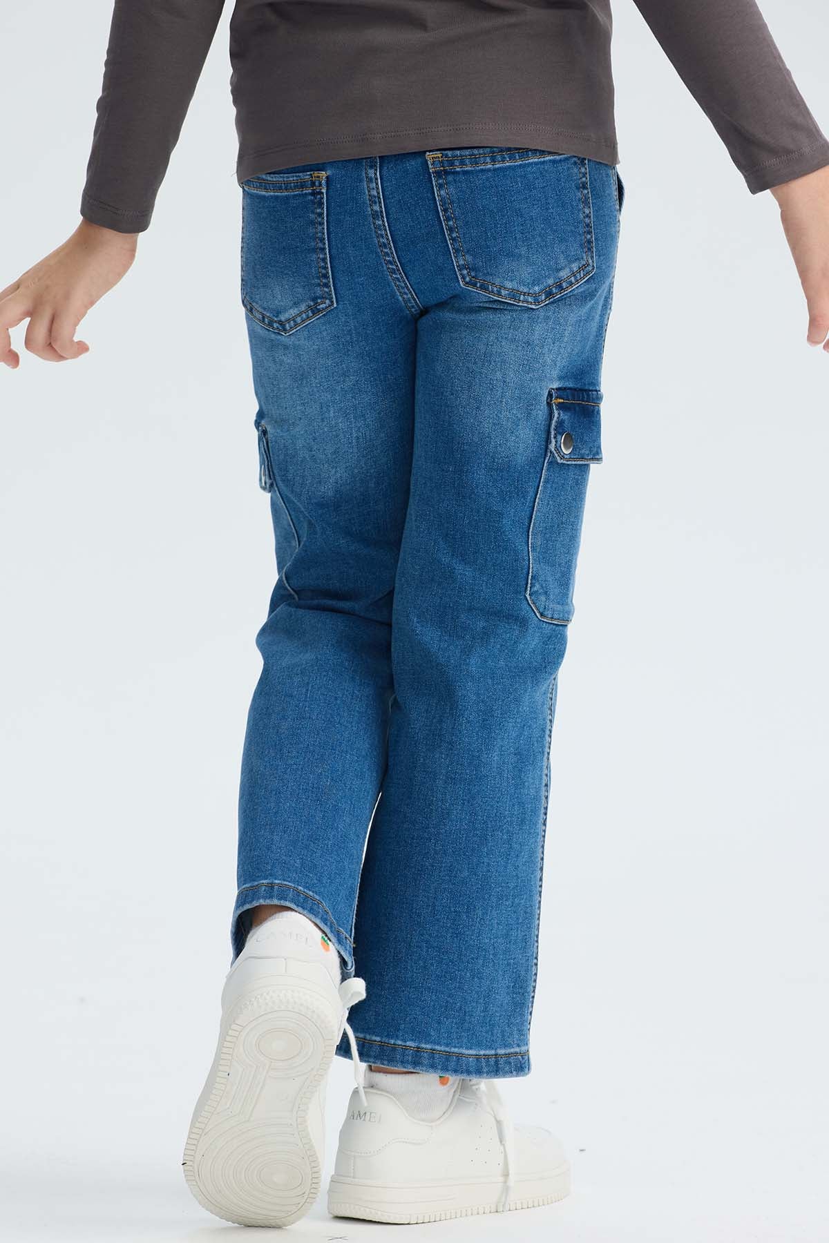Jeans Niña Cargo Calce Recto Azul - Image 2