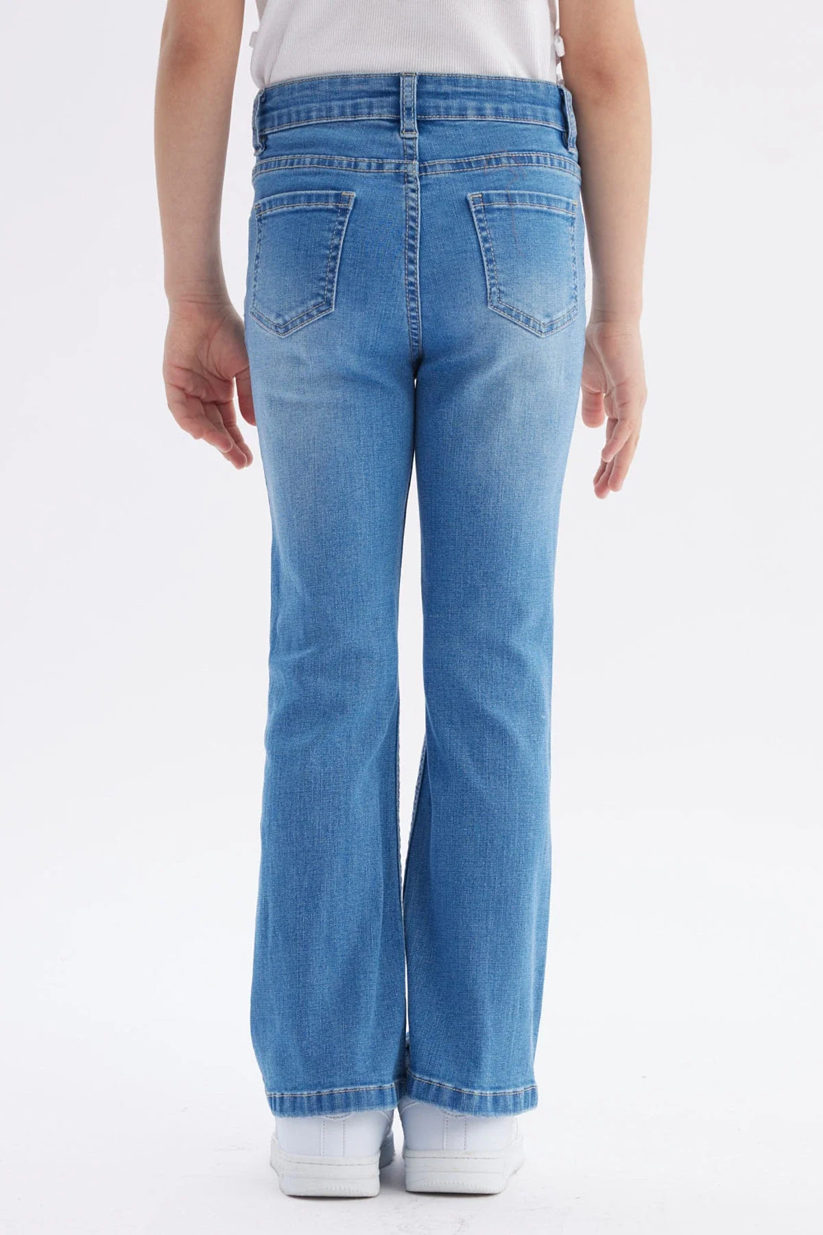 Jeans Niña Flare Azul Claro - Image 3