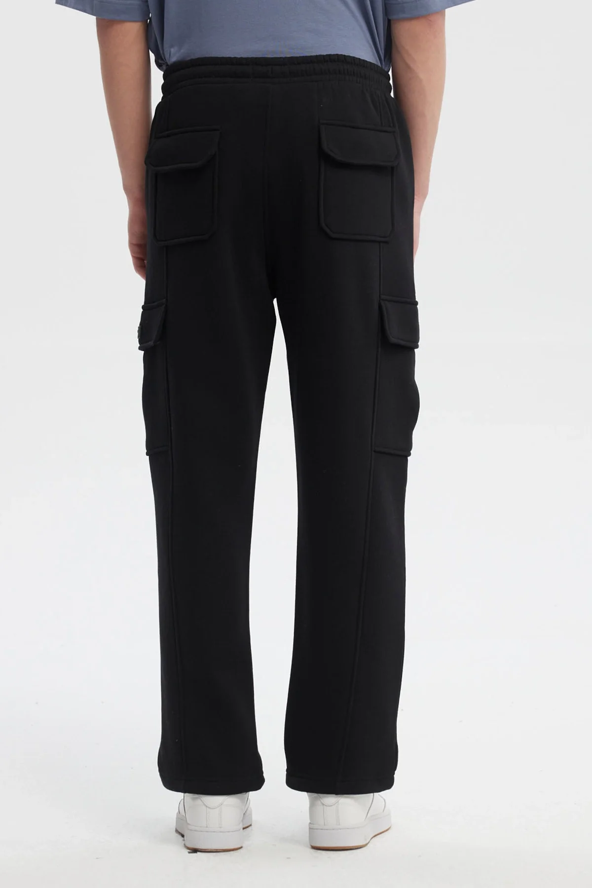 Pantalón Buzo Hombre Calce Recto Negro - Image 3