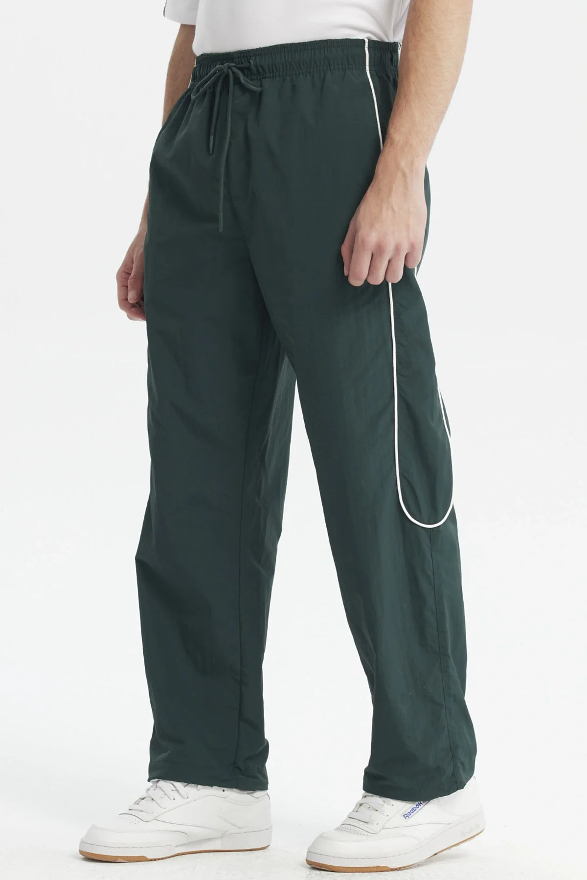 Pantalón Buzo Hombre Calce Recto Verde Militar - Image 2