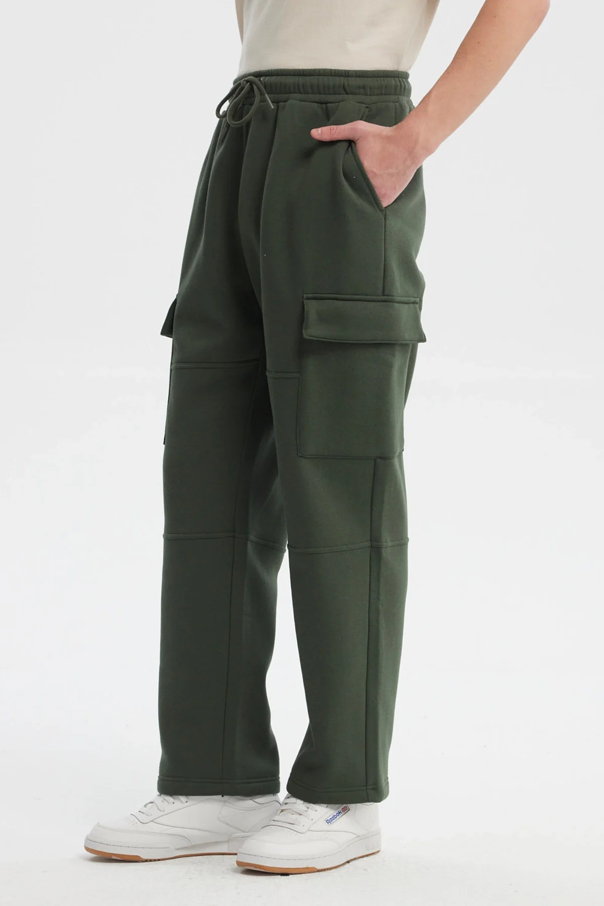 Pantalón Buzo Hombre Calce Recto Verde Militar - Image 2