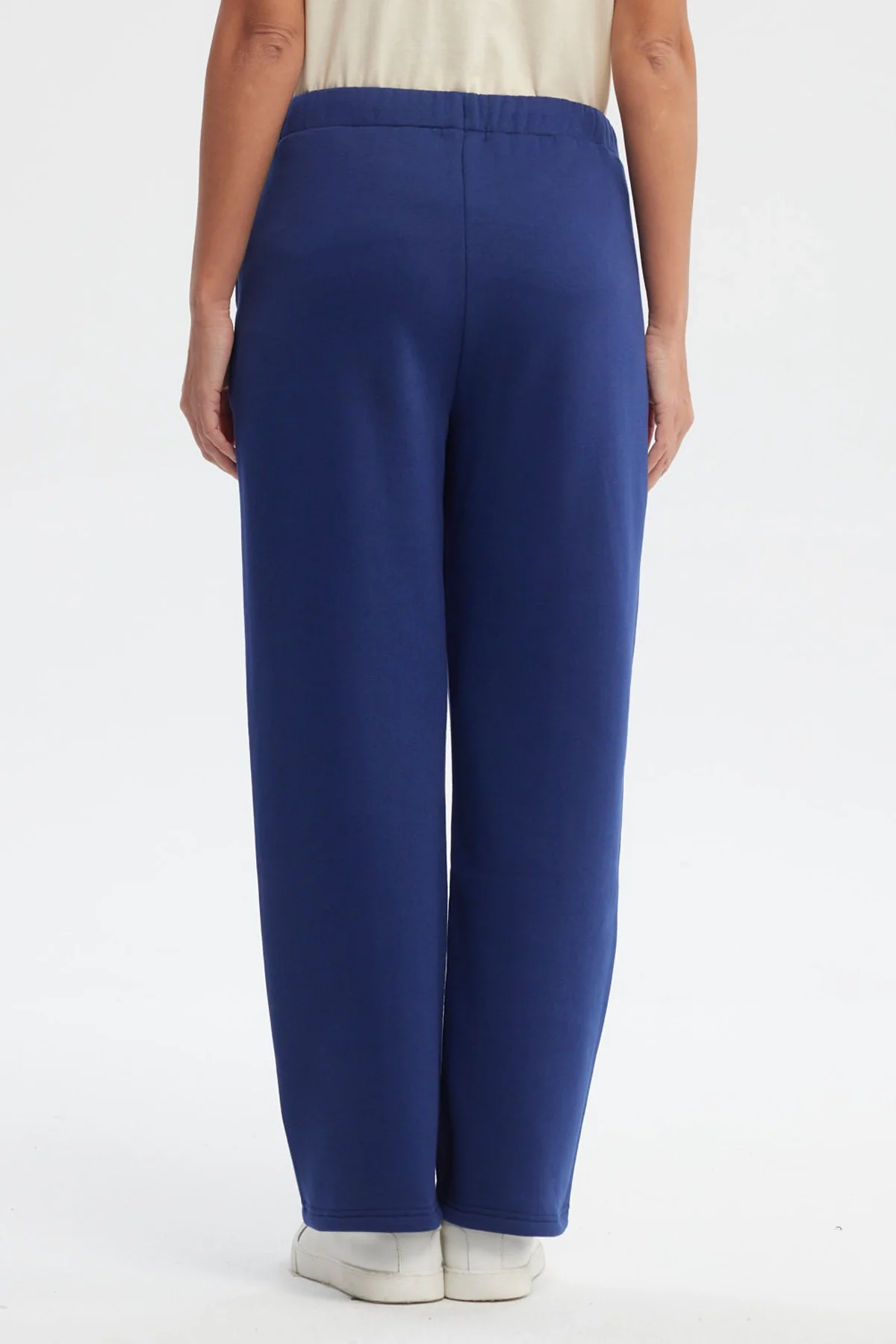 Pantalón Buzo Mujer Calce Recto Azul Oscuro - Image 3