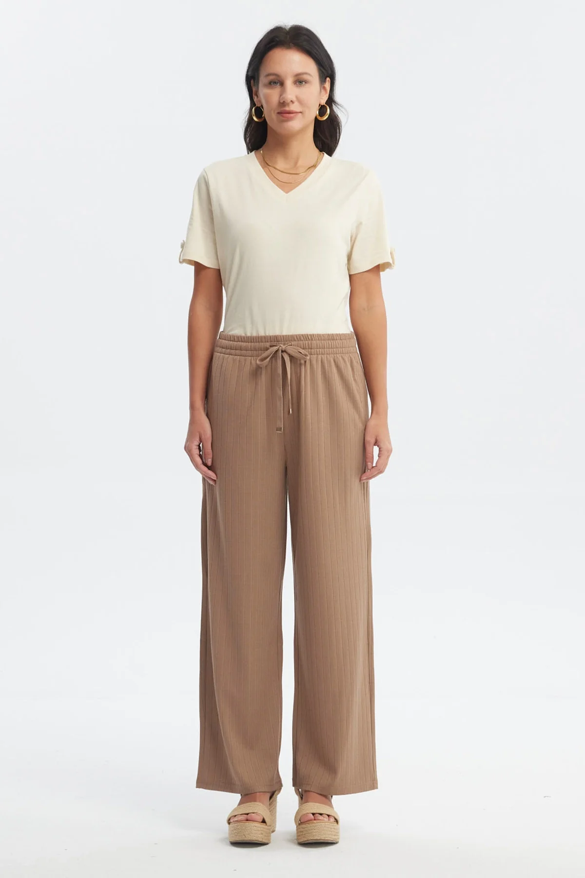 Pantalón Buzo Mujer Calce Recto Café Claro - Image 4