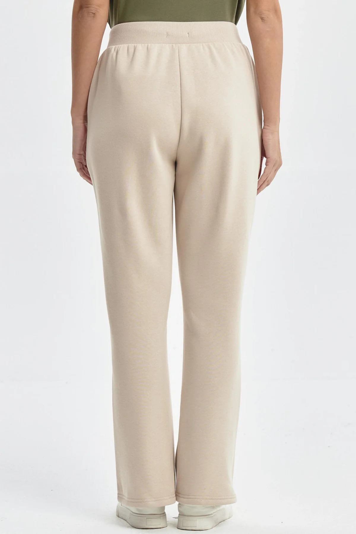 Pantalón Buzo Mujer Clásico Flare Beige - Image 3