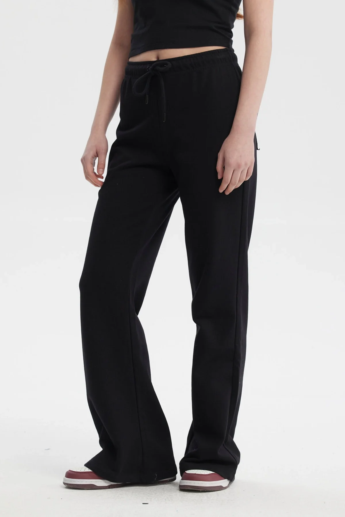 Pantalón Buzo Mujer Estrella Negro - Image 2