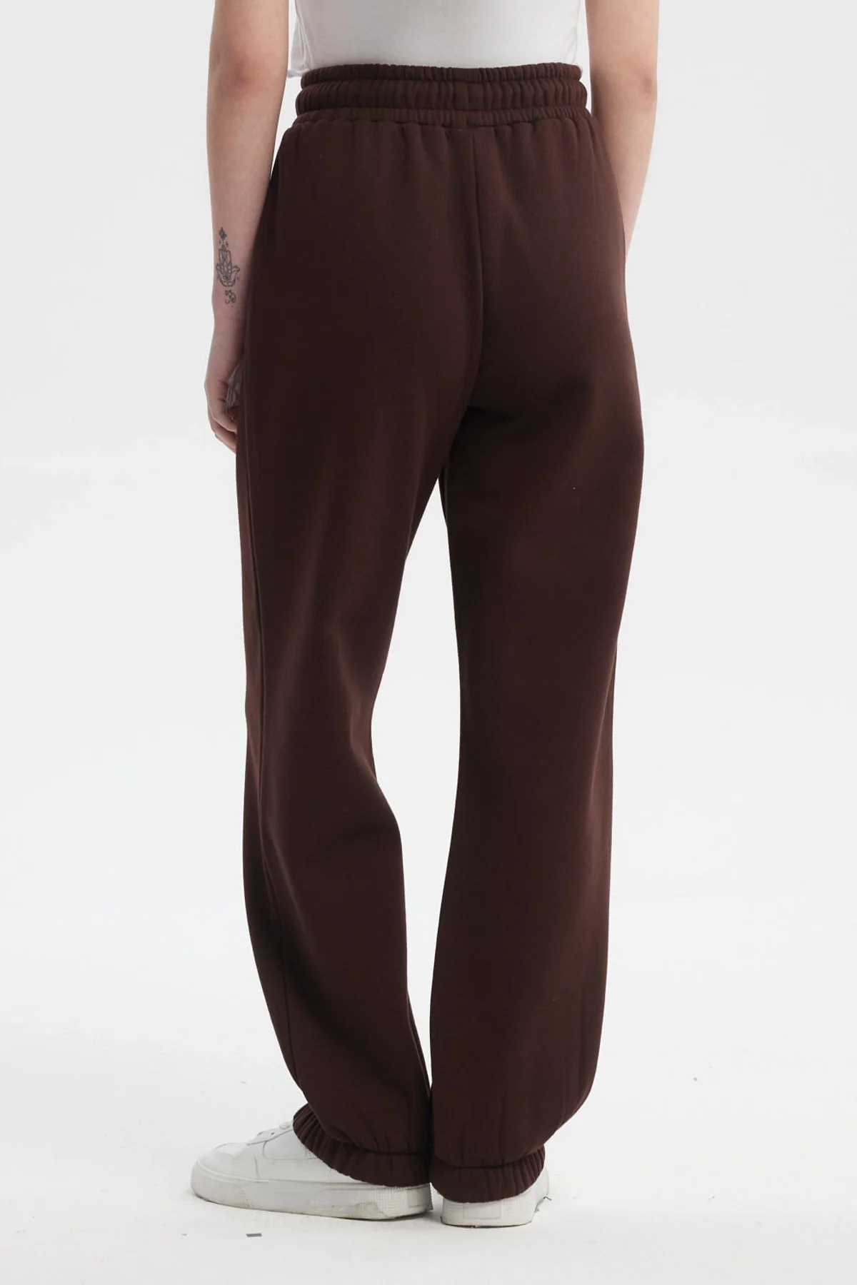 Pantalón Buzo Mujer Jogger Café - Image 3