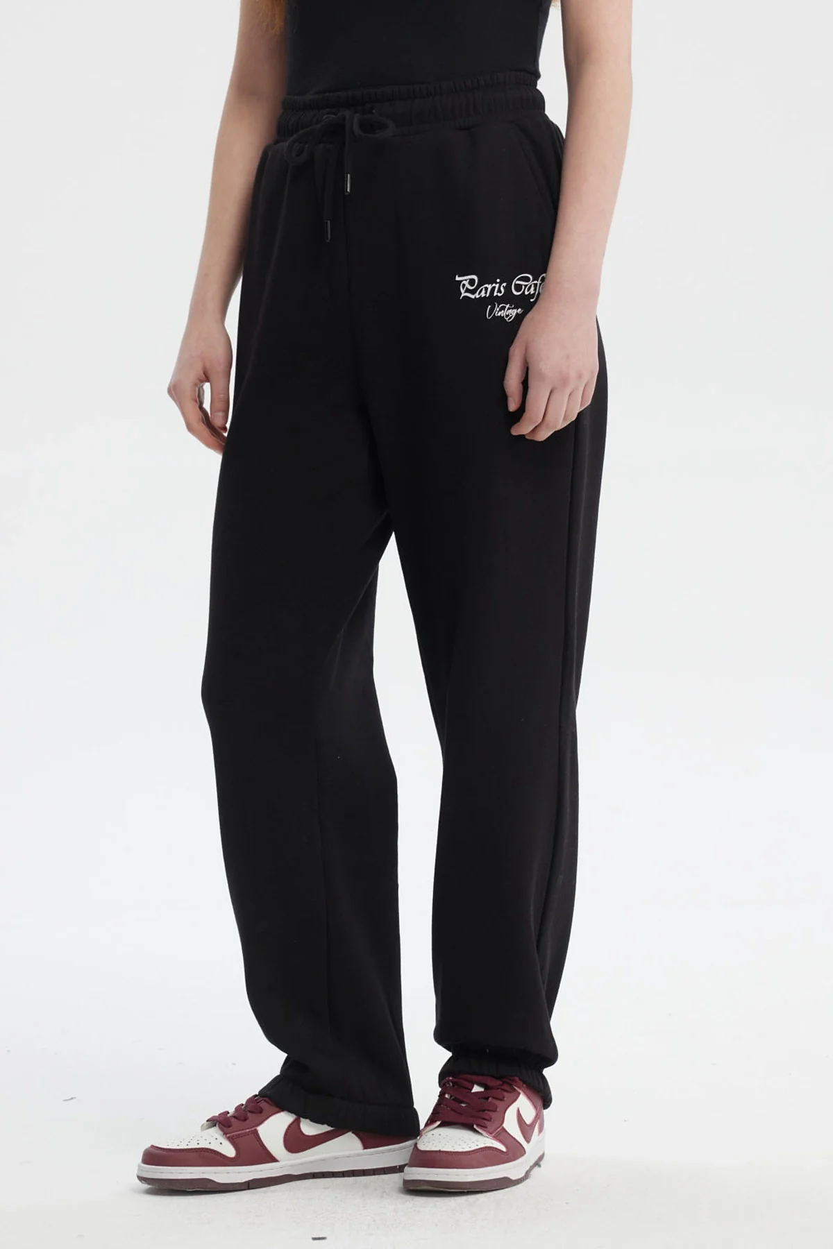 Pantalón Buzo Mujer Jogger Negro - Image 2