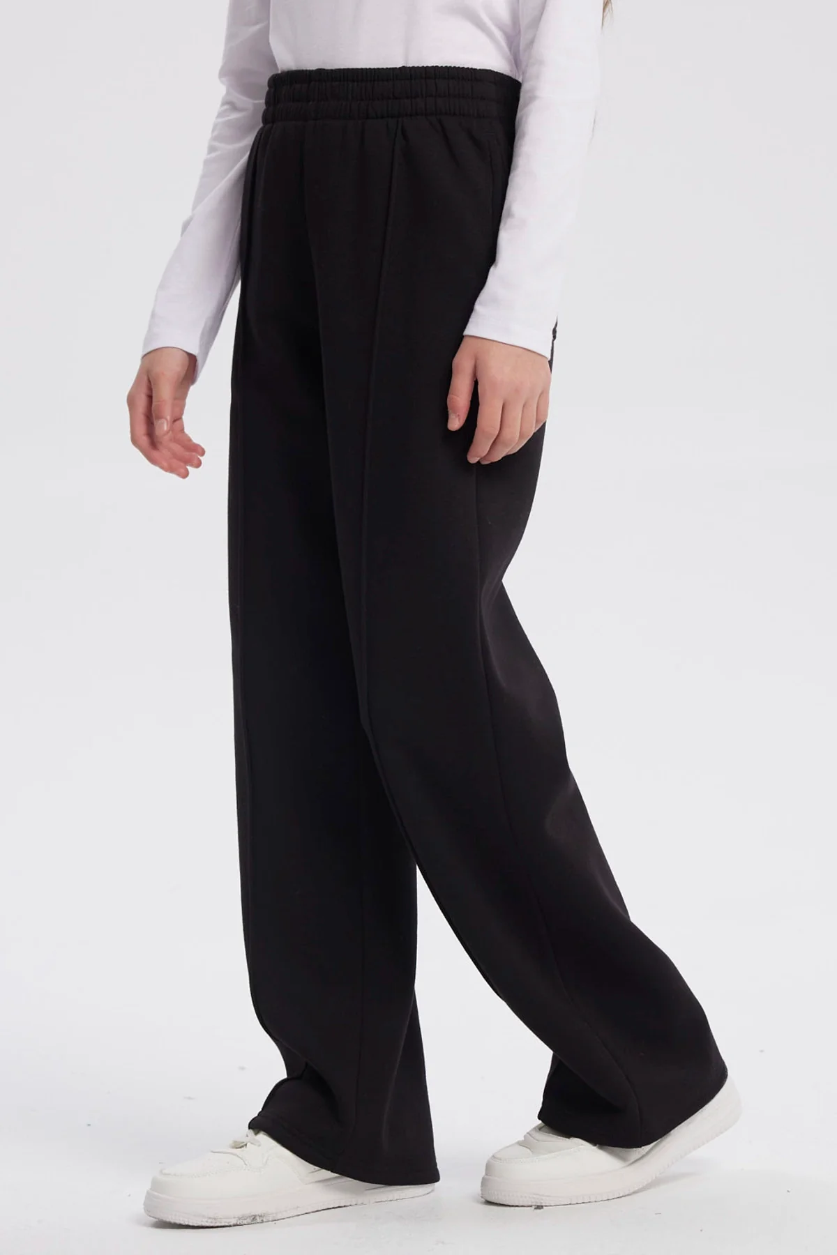 Pantalón Buzo Niña Wide Leg Negro - Image 2