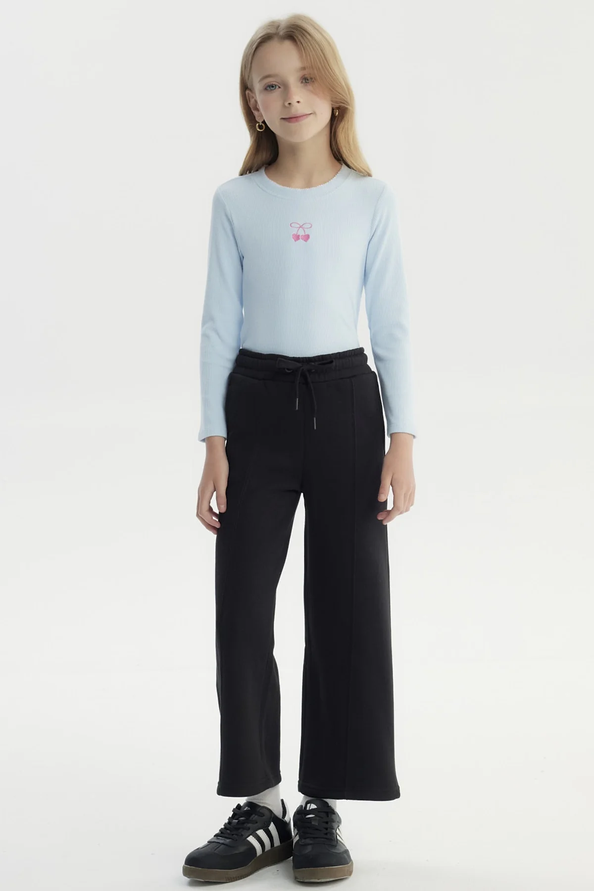 Pantalón Buzo Niña Wide Leg Negro - Image 4