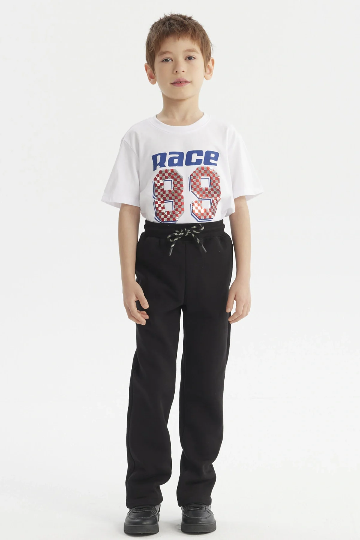 Pantalón Buzo Niño Calce Recto Negro - Image 4