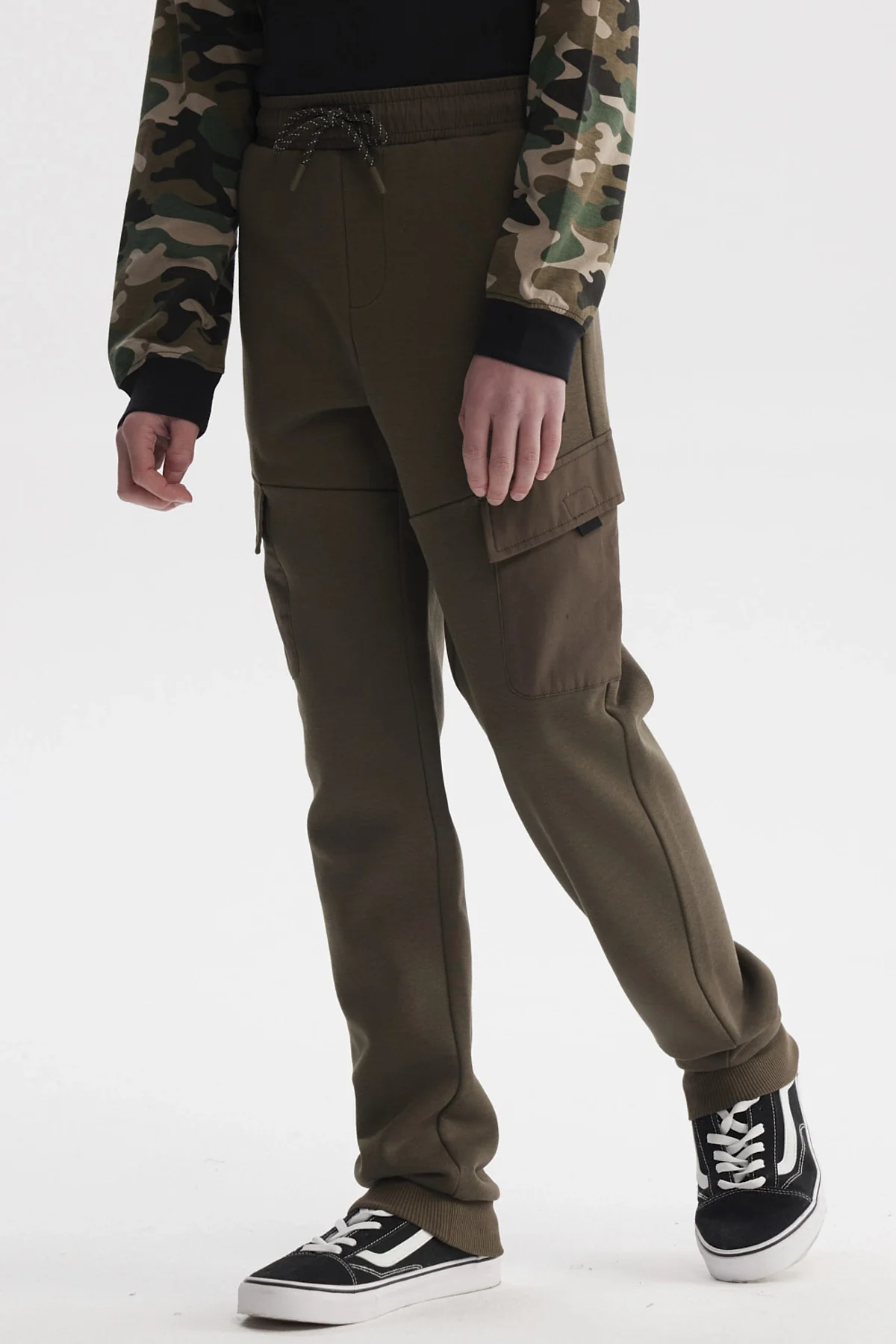 Pantalón Buzo Niño Jogger Cargo Verde Militar - Image 2