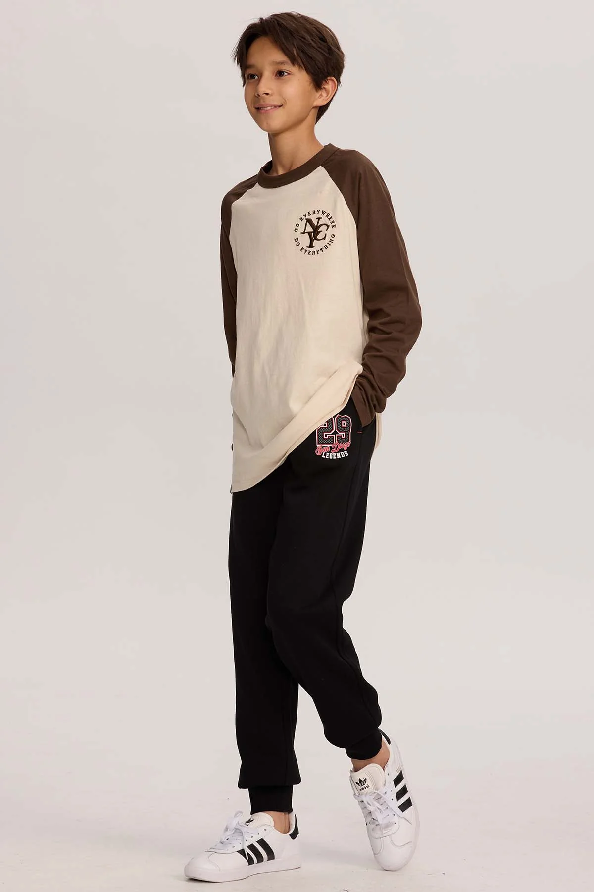 Pantalón Buzo Niño Jogger Negro - Image 4