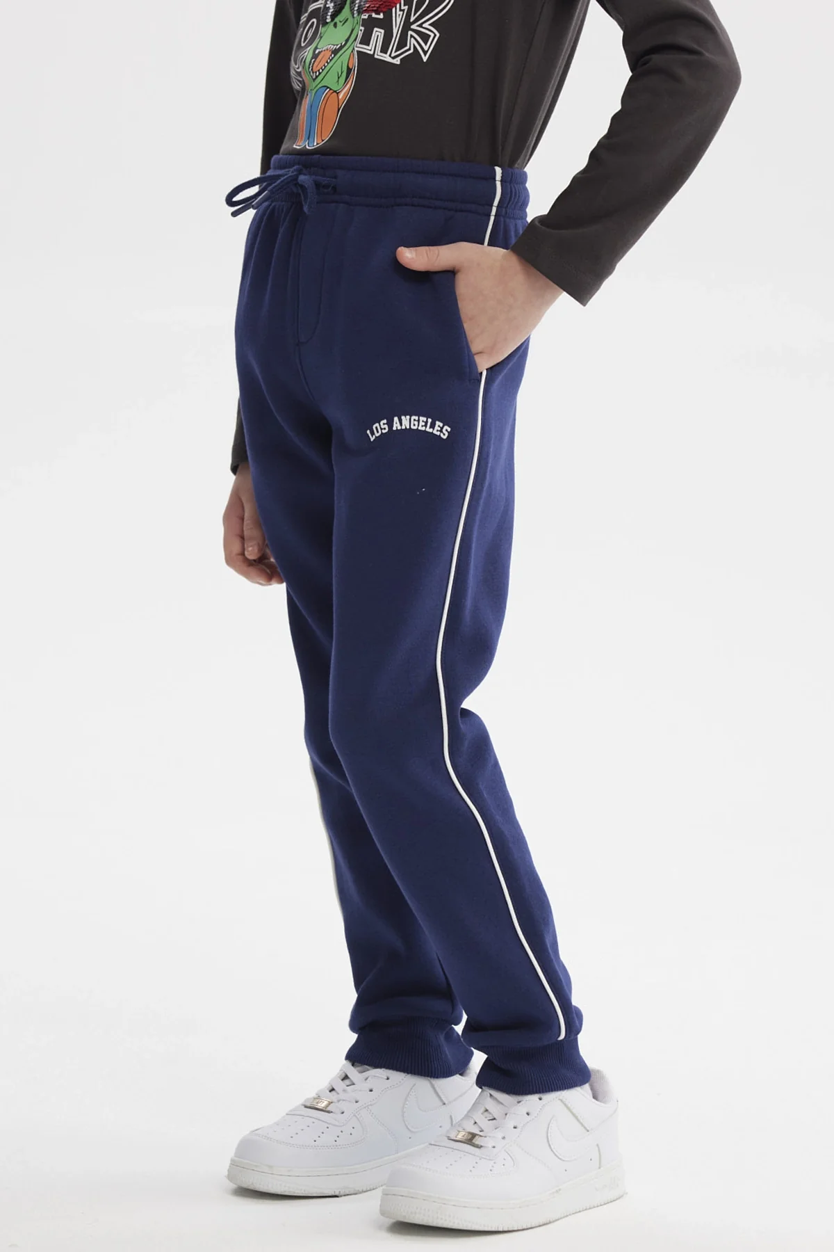 Pantalón Buzo Niño Pitillo Azul Oscuro - Image 2