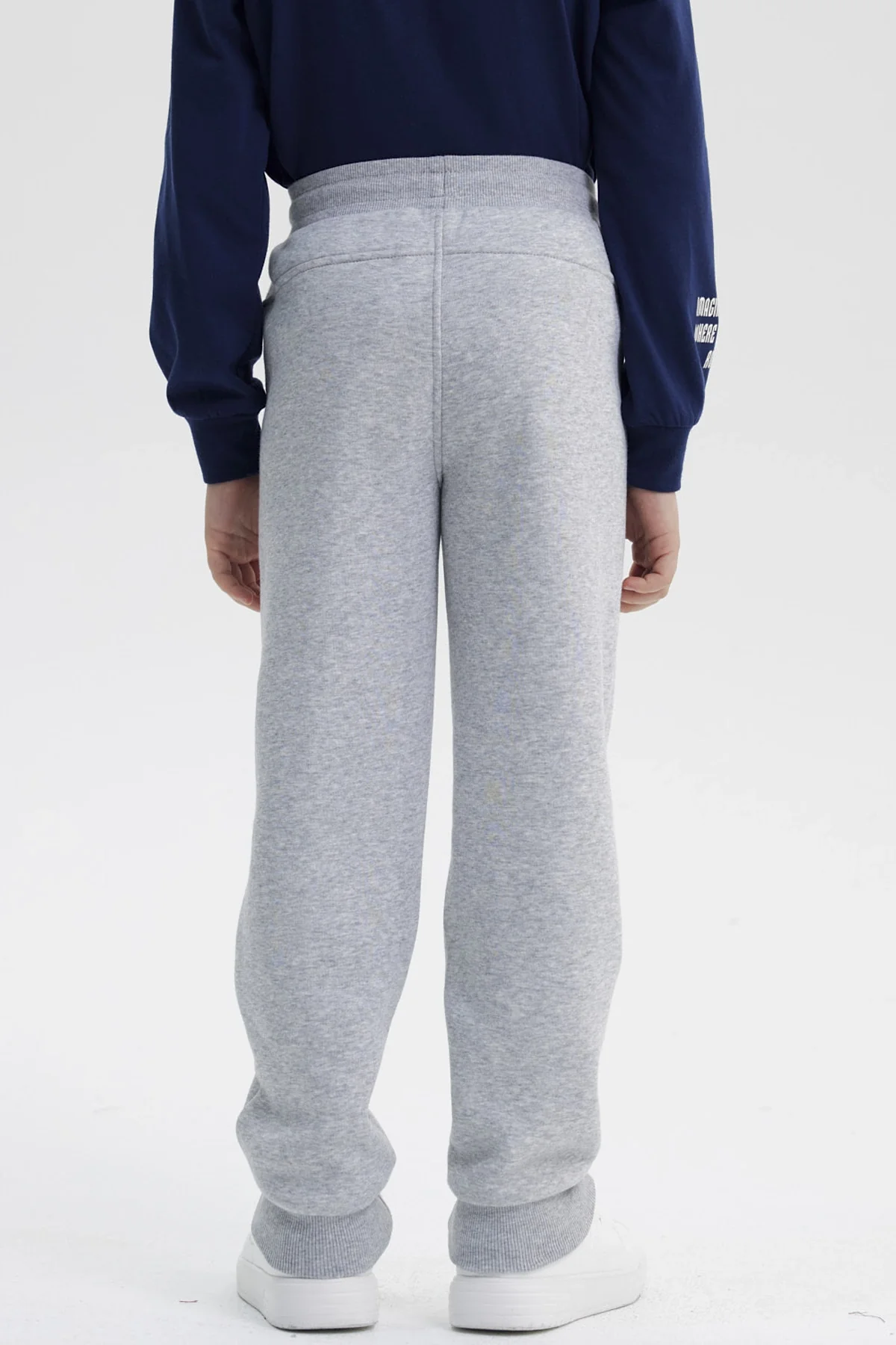 Pantalón Buzo Niño Pitillo Gris Melange - Image 3