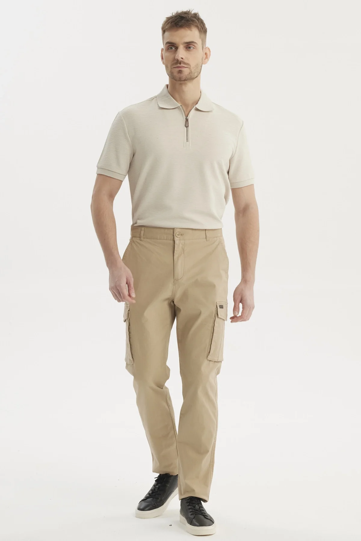 Pantalón Hombre Cargo Slim Fit Beige - Image 4