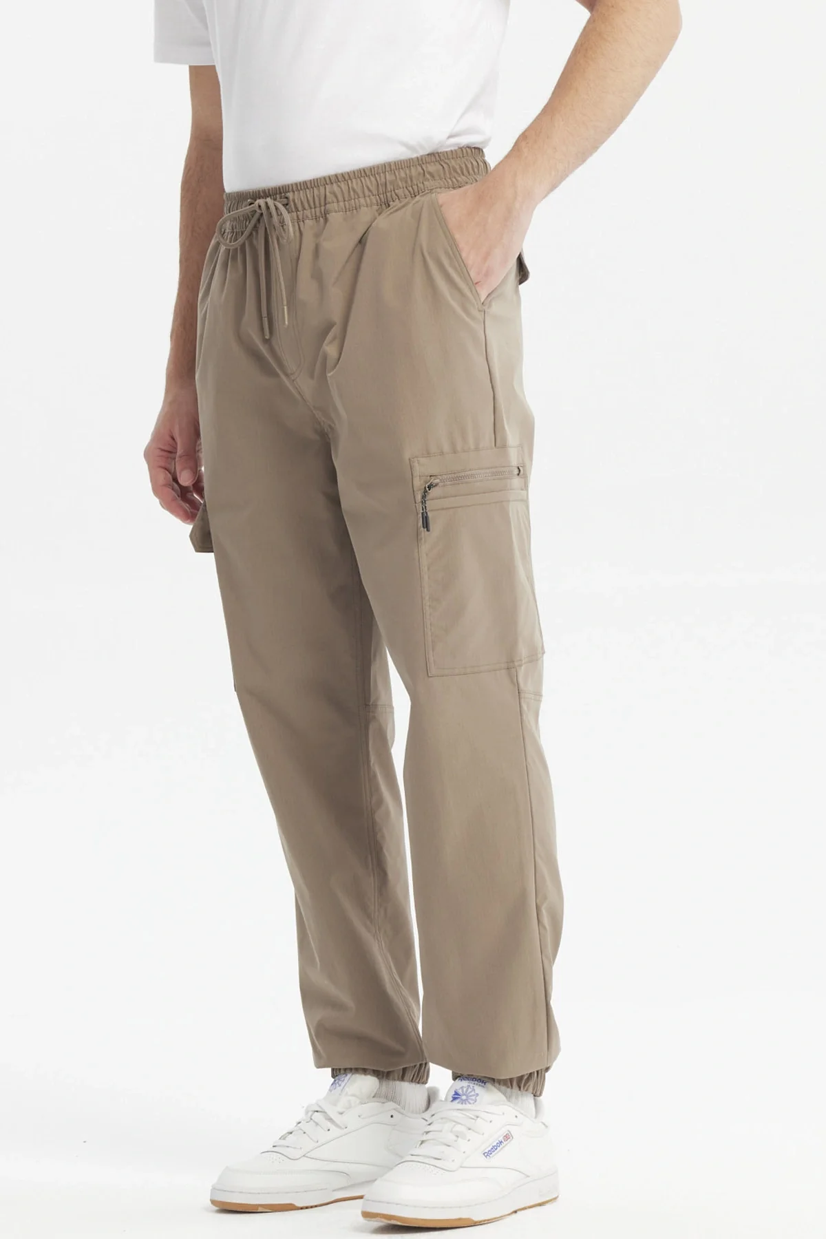 Pantalón Hombre Doble Bolsillo Cargo Café - Image 2
