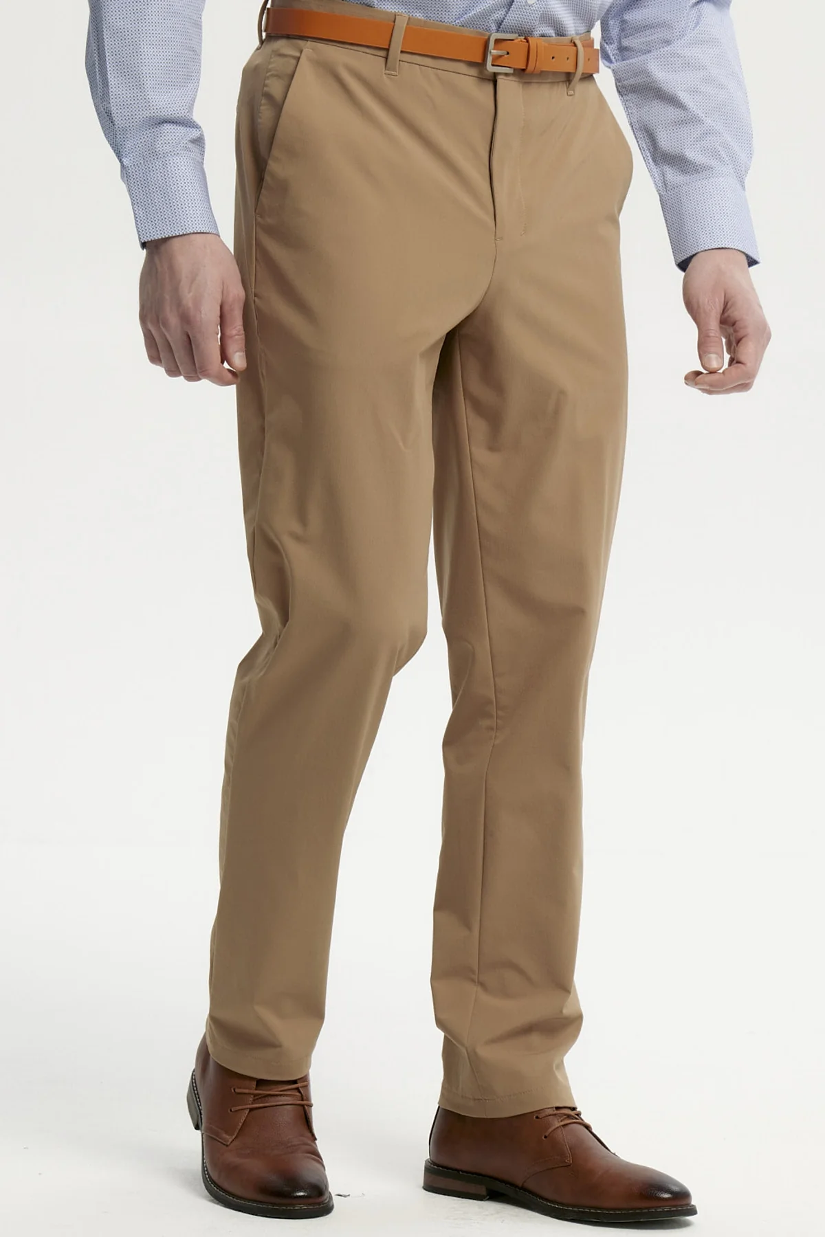 Pantalón Hombre Slim Camel - Image 2